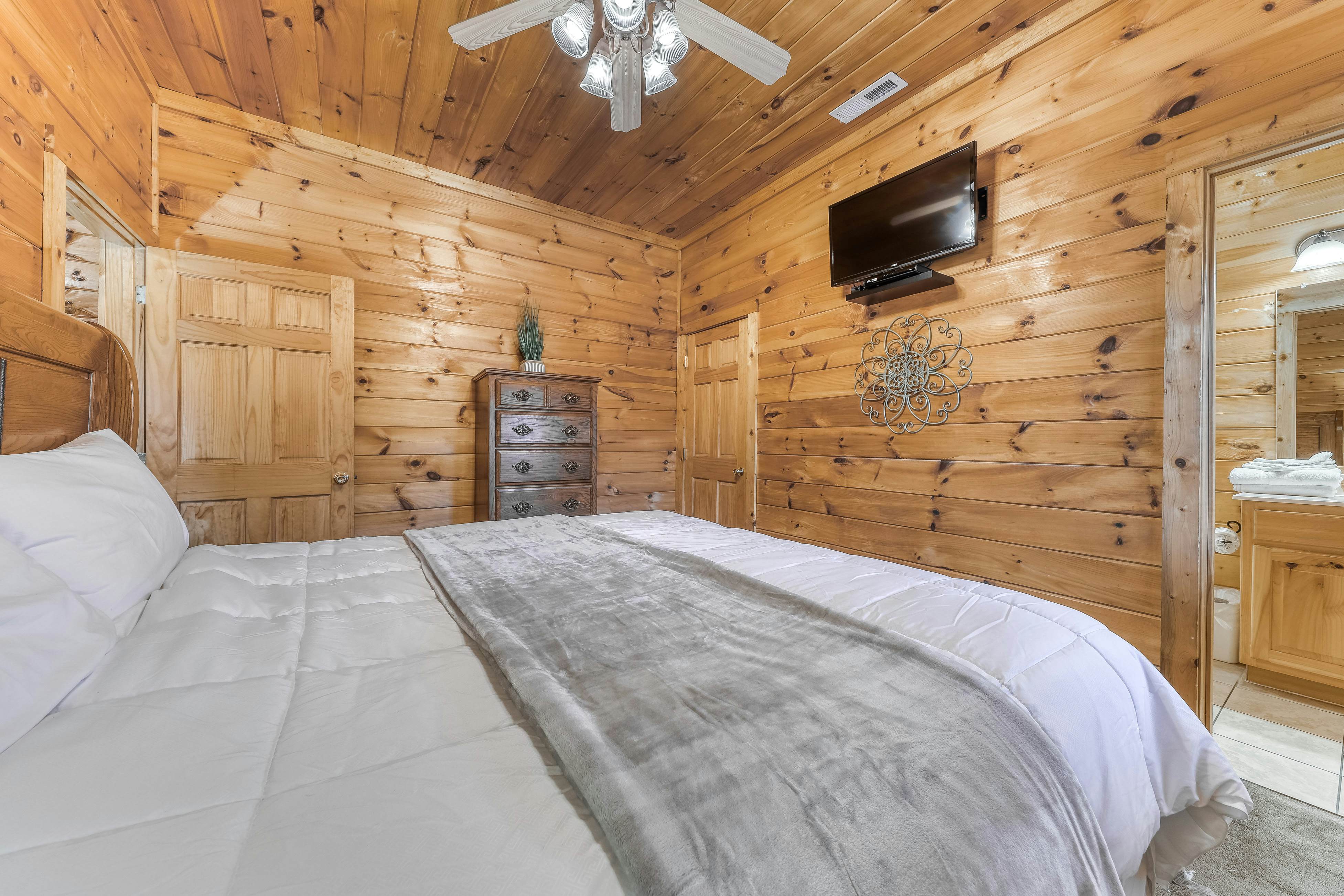 Family Cabin W Mtn View・Near Downtown・Theater