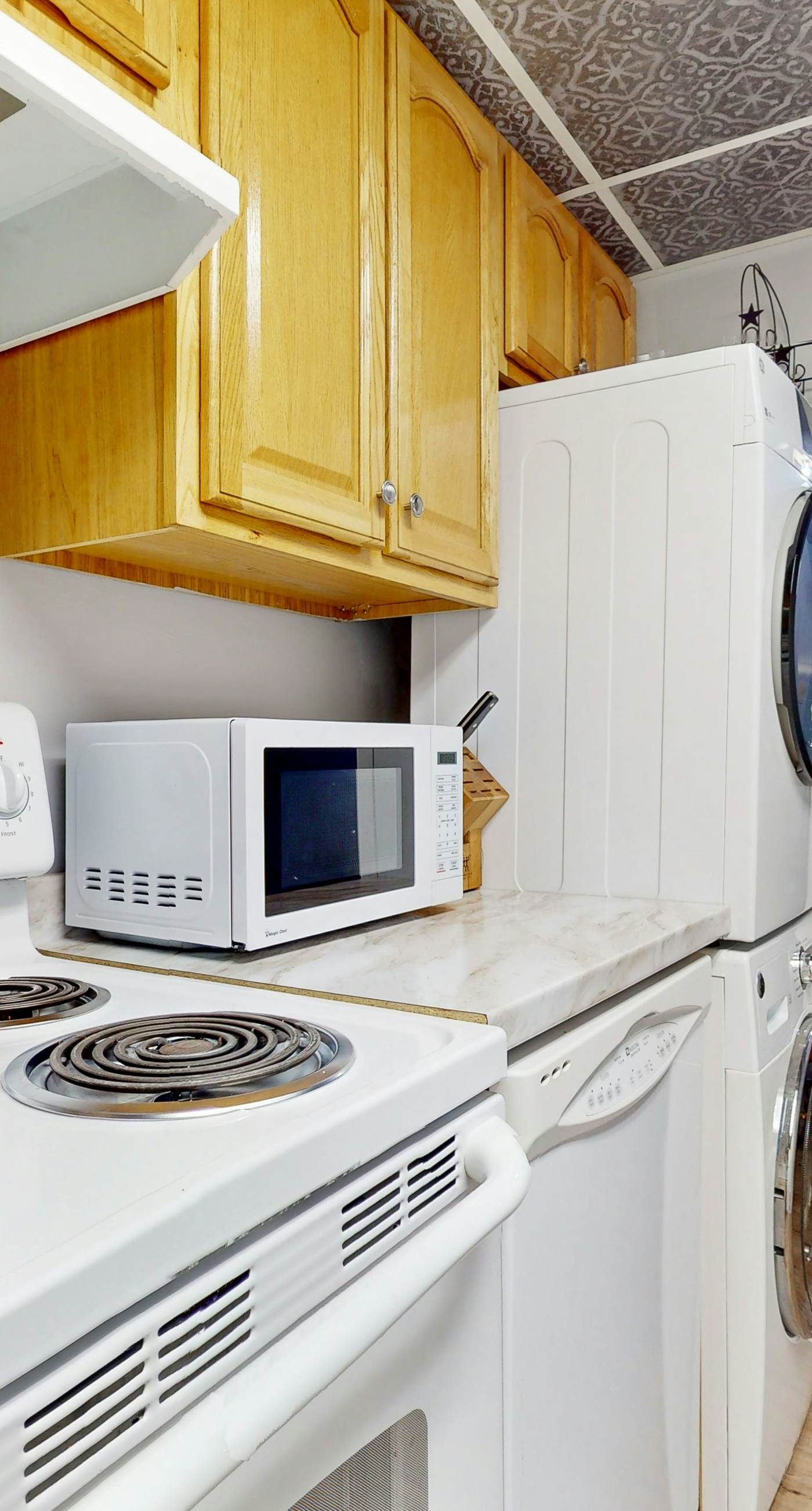 River Place Condo, Sleeps 6, Mtn River View Balcony