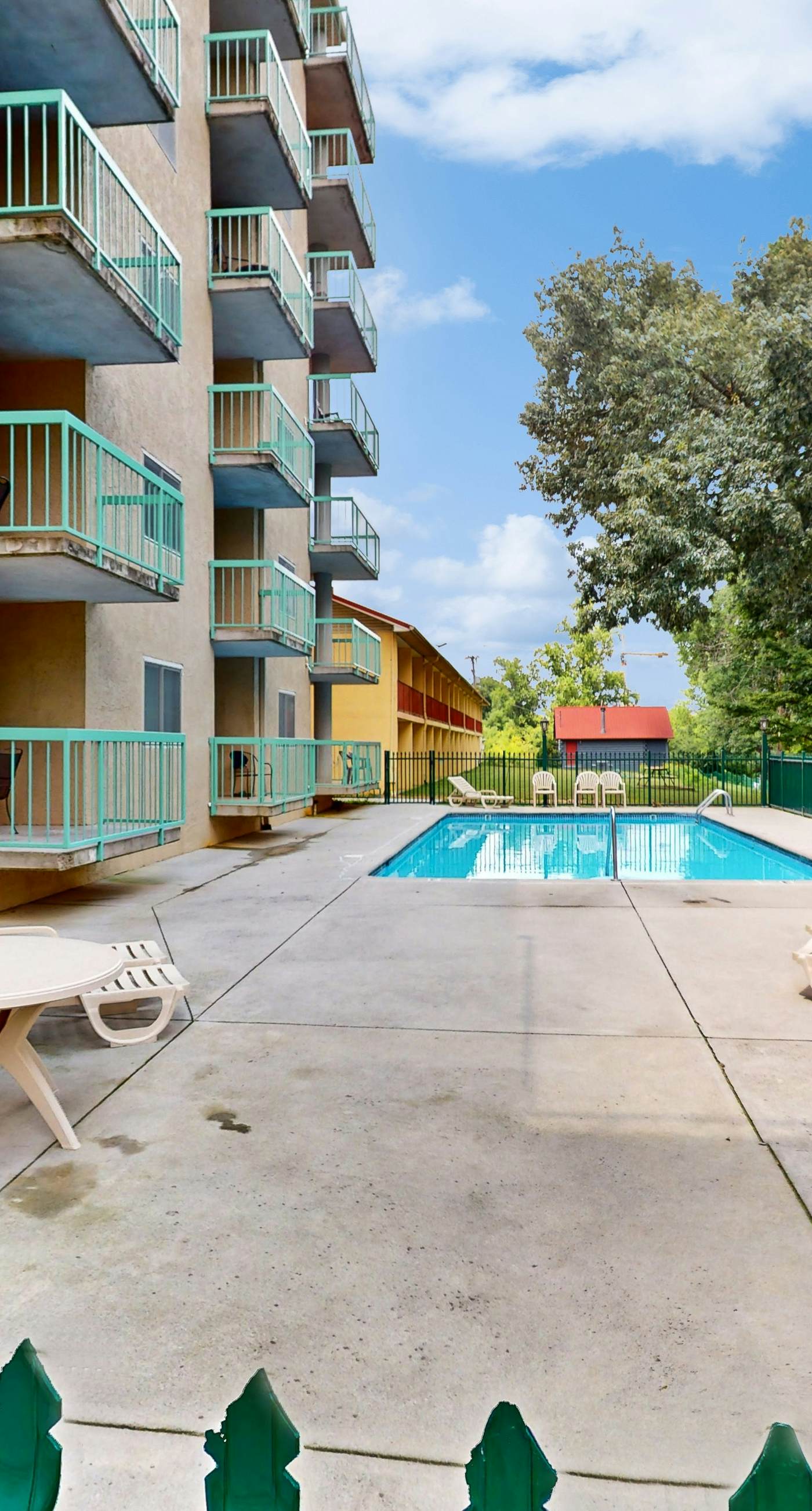 River Place Condo, Sleeps 6, Mtn River View Balcony