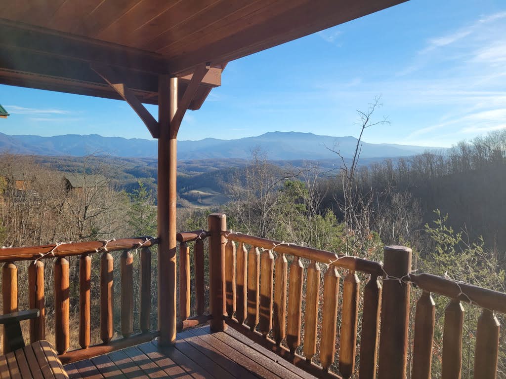 Charming Log Cabin Escape・Hot Tub・Views・Pool・Sauna