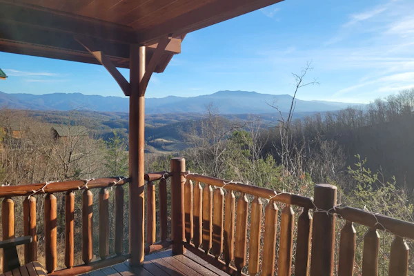 Charming Log Cabin Escape・Hot Tub・Views・Pool・Sauna