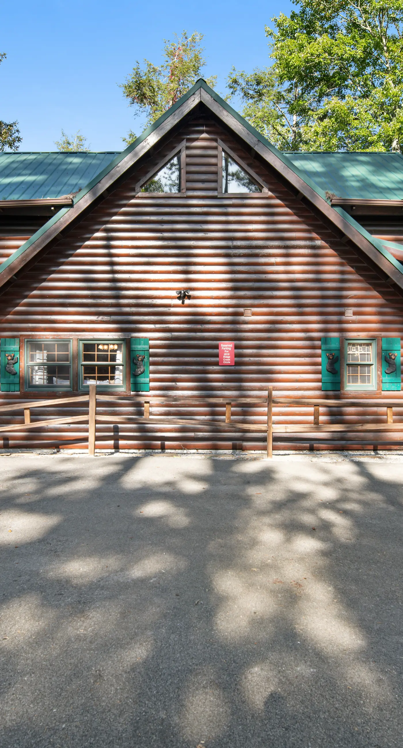 Forested Hideaway, Sleeps 14, Hot Tub, Pool Access