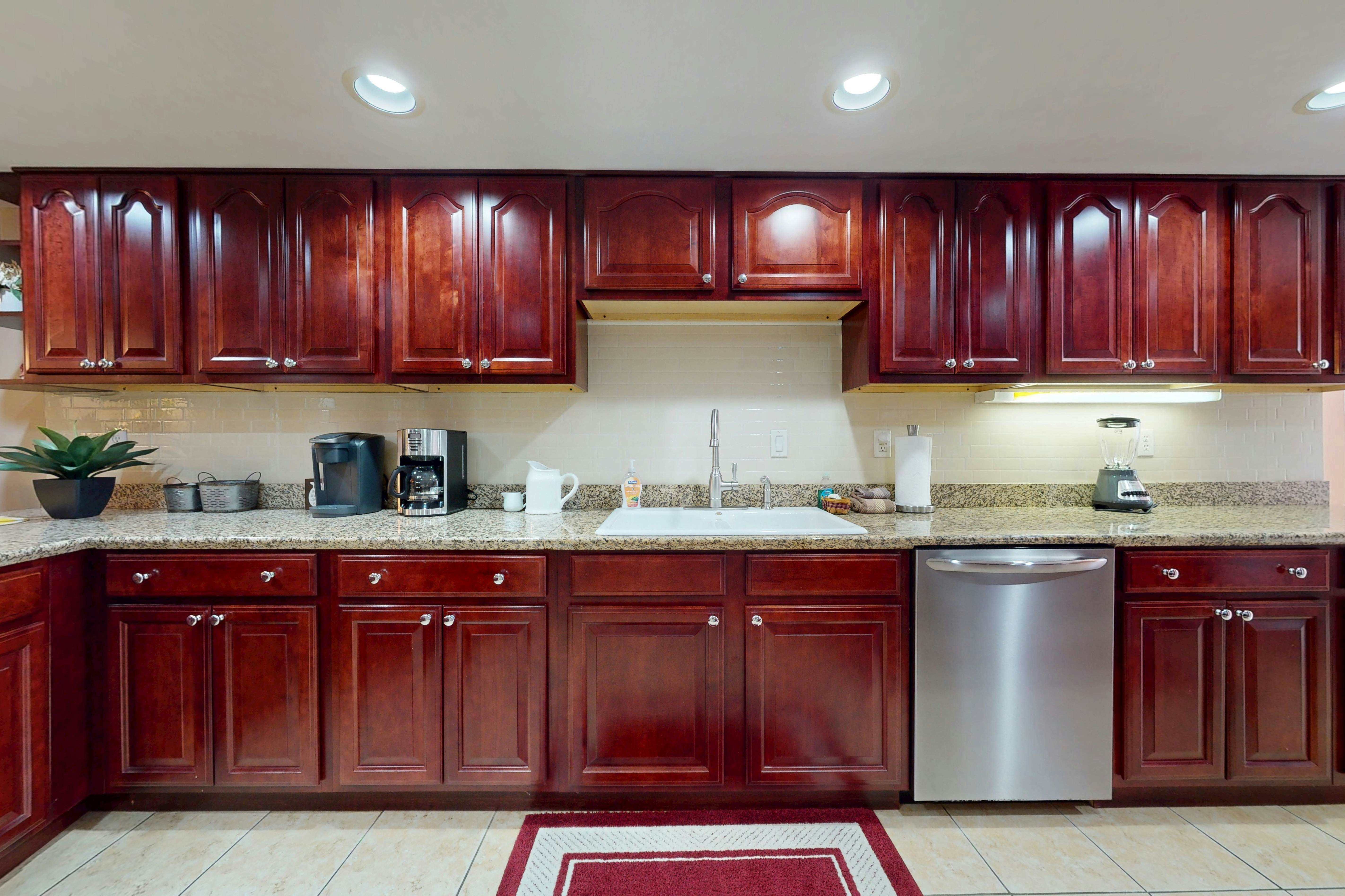 Spacious End Unit with Pool and Creekside Balcony - Walk to Downtown Gatlinburg!