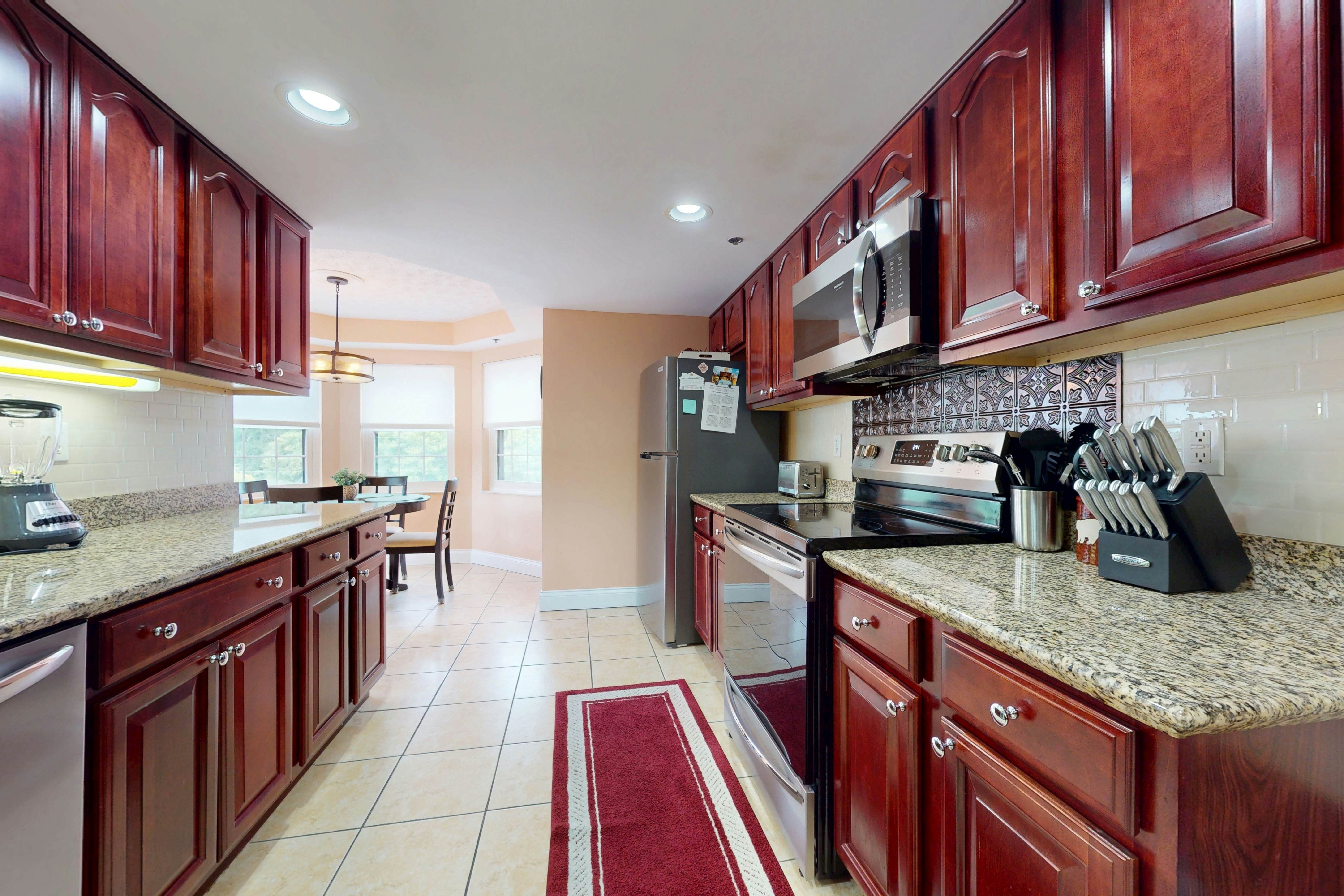 Spacious End Unit with Pool and Creekside Balcony - Walk to Downtown Gatlinburg!