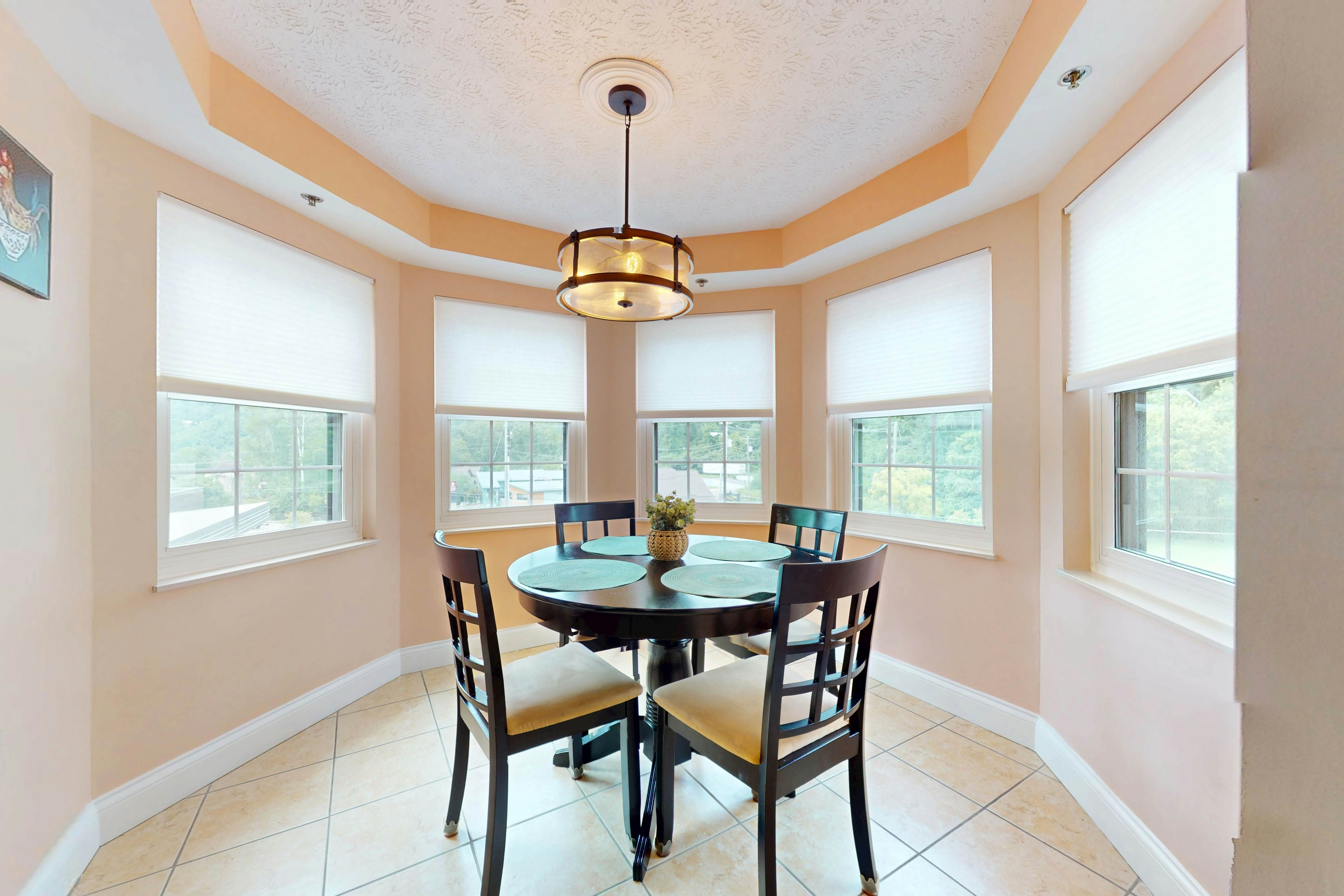 Spacious End Unit with Pool and Creekside Balcony - Walk to Downtown Gatlinburg!