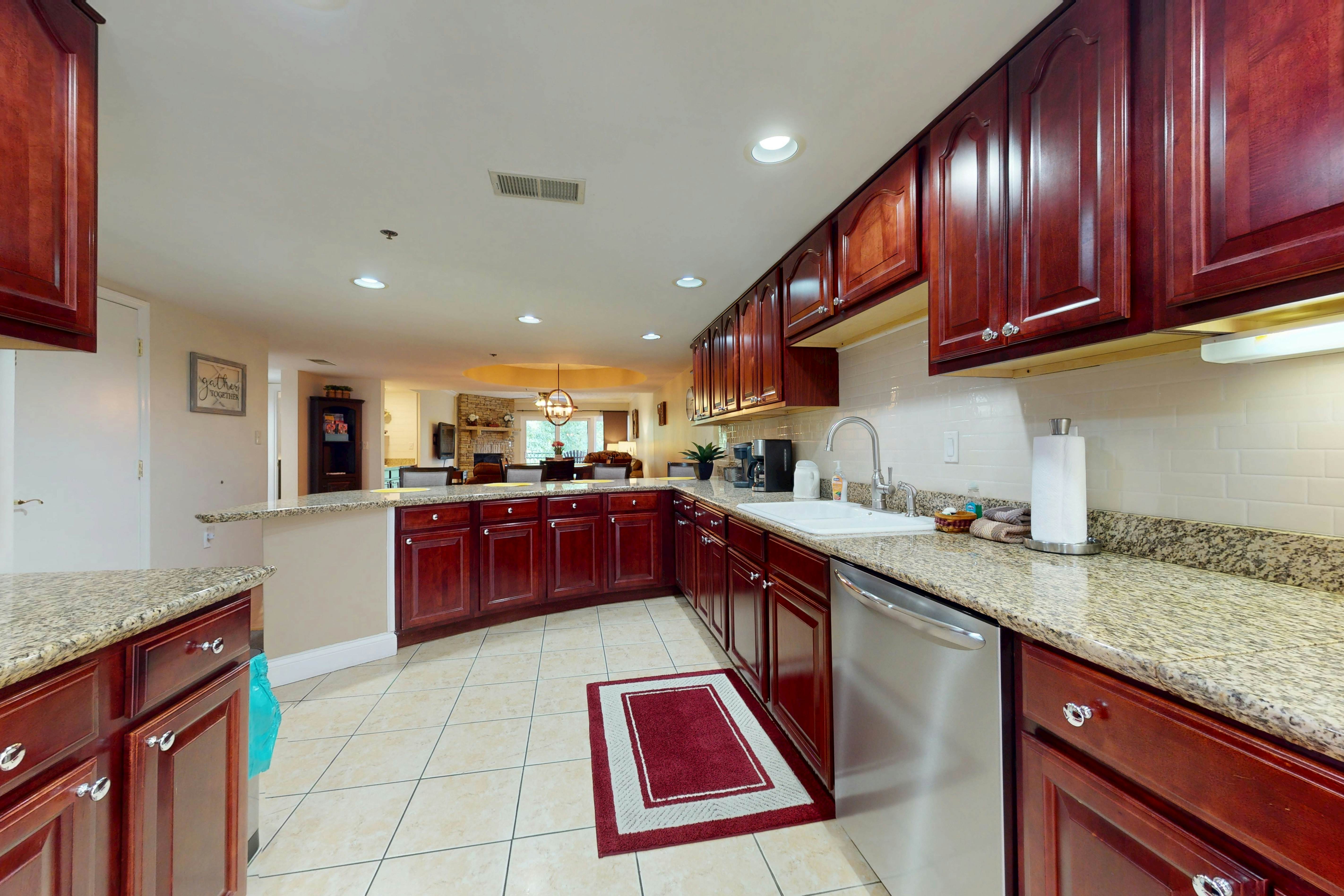 Spacious End Unit with Pool and Creekside Balcony - Walk to Downtown Gatlinburg!