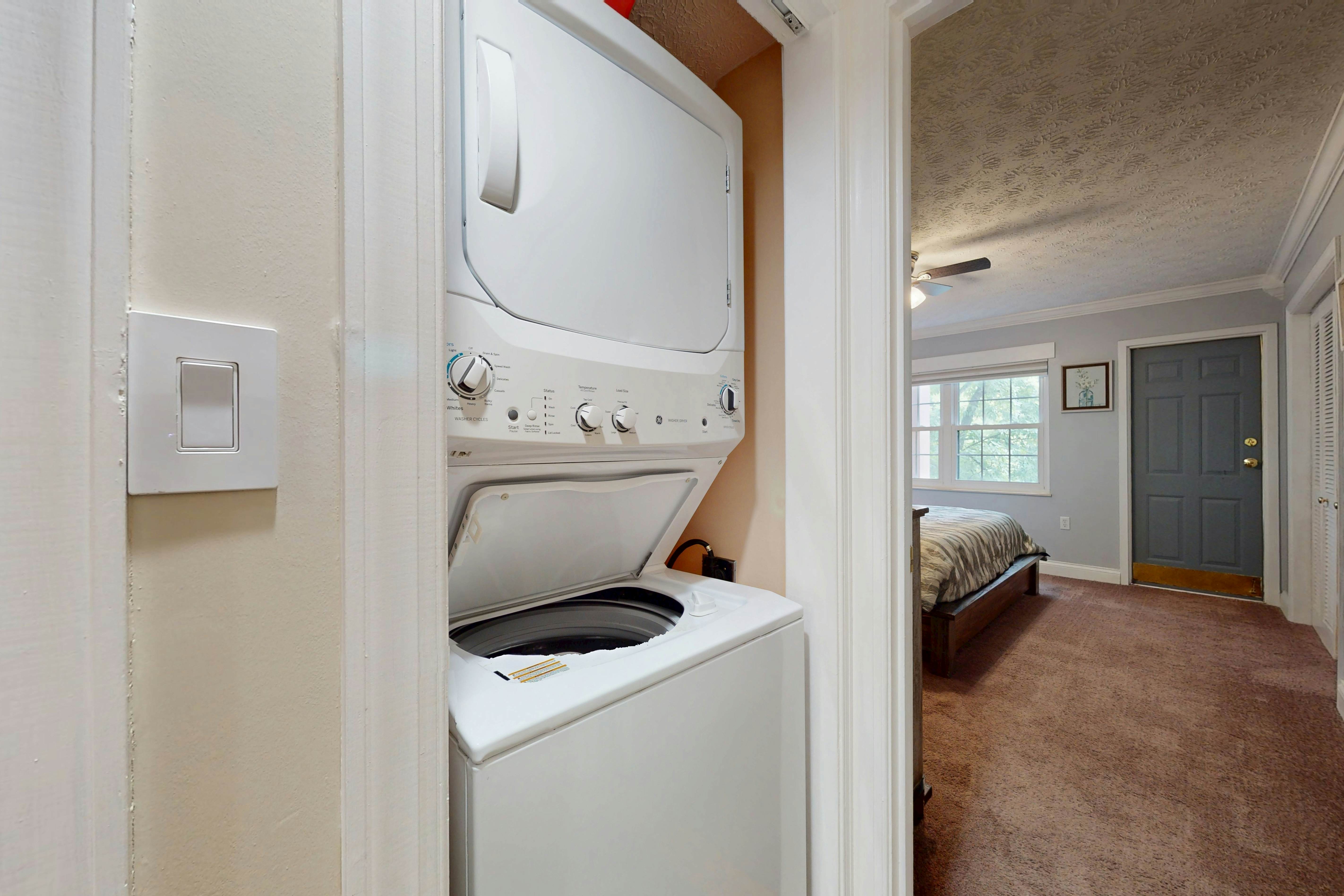 Spacious End Unit with Pool and Creekside Balcony - Walk to Downtown Gatlinburg!