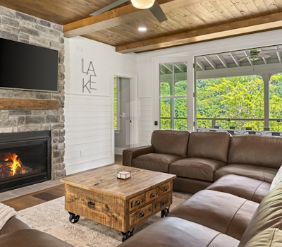 Lakeside Retreat, Sleeps 22・Dock・Grill・Game Room