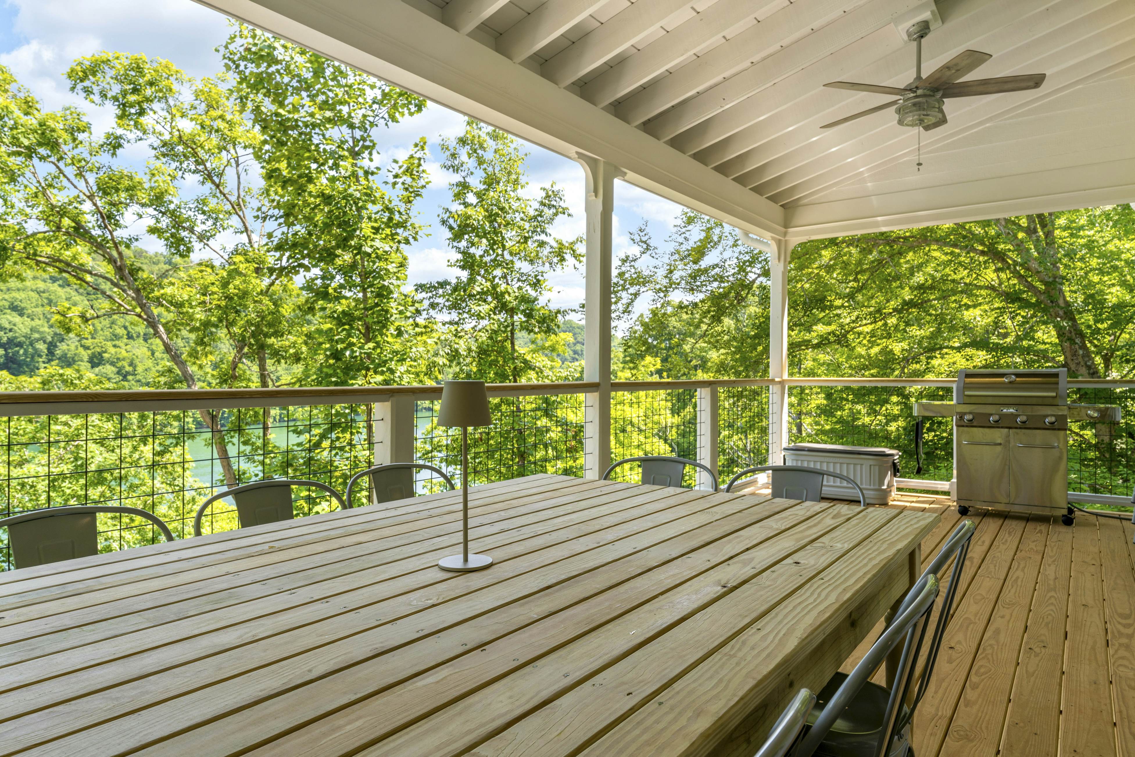 Lakeside Retreat, Sleeps 22・Dock・Grill・Game Room