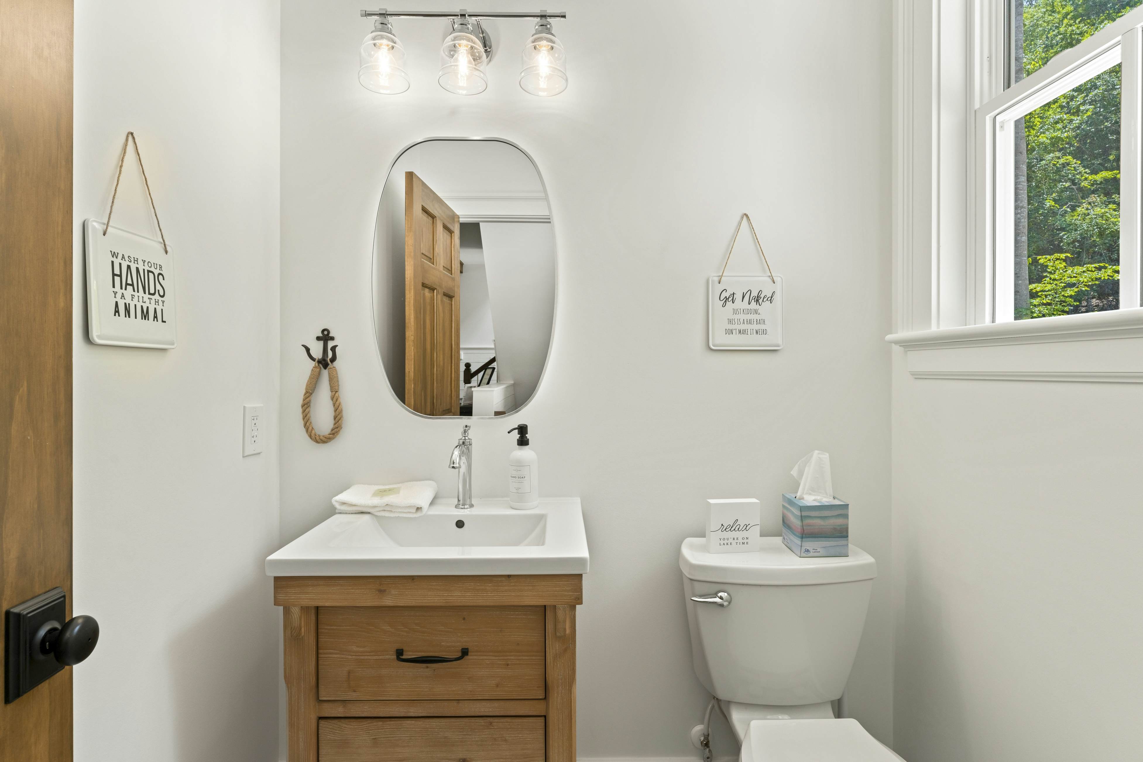 Lakeside Retreat, Sleeps 22・Dock・Grill・Game Room