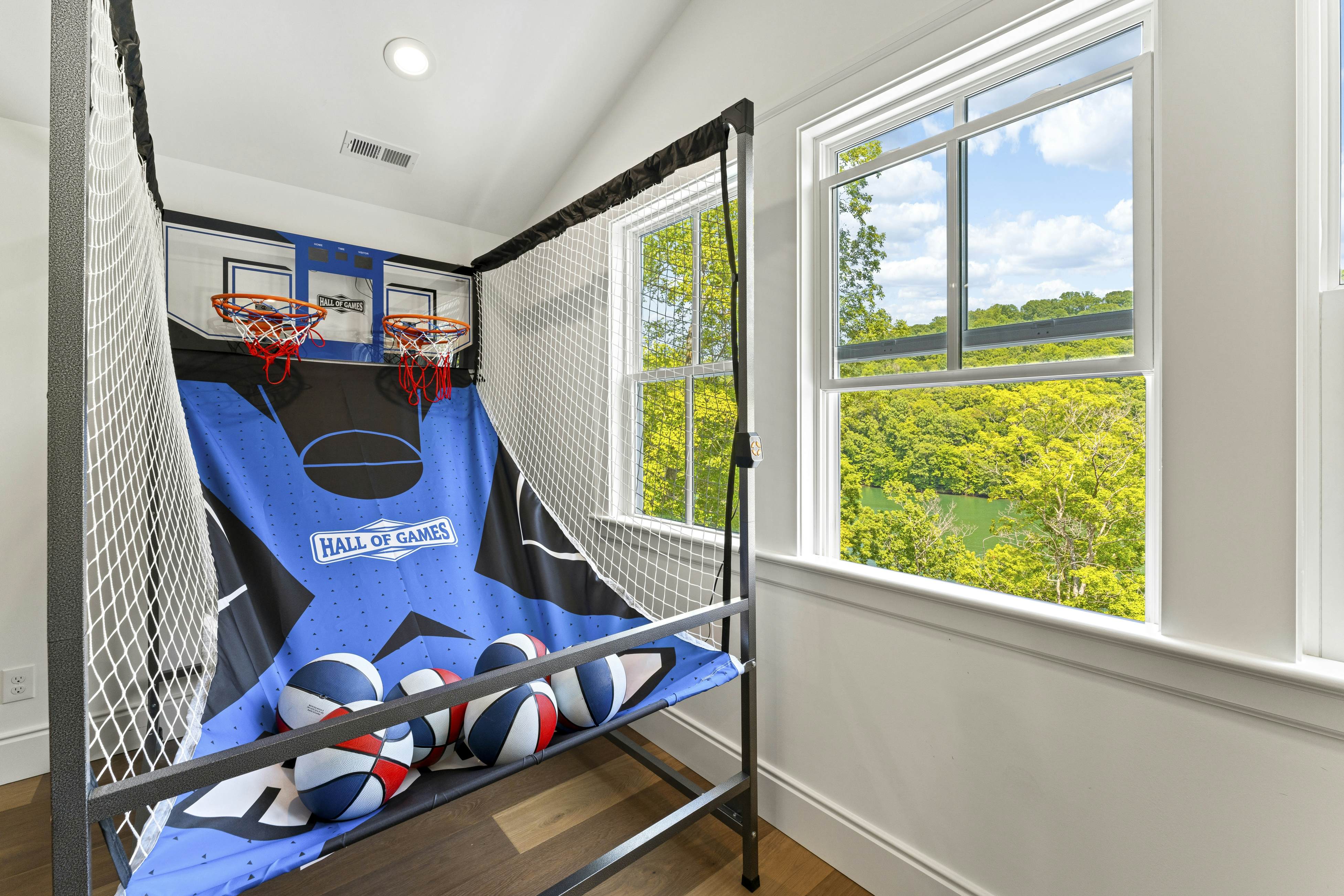 Lakeside Retreat, Sleeps 22・Dock・Grill・Game Room