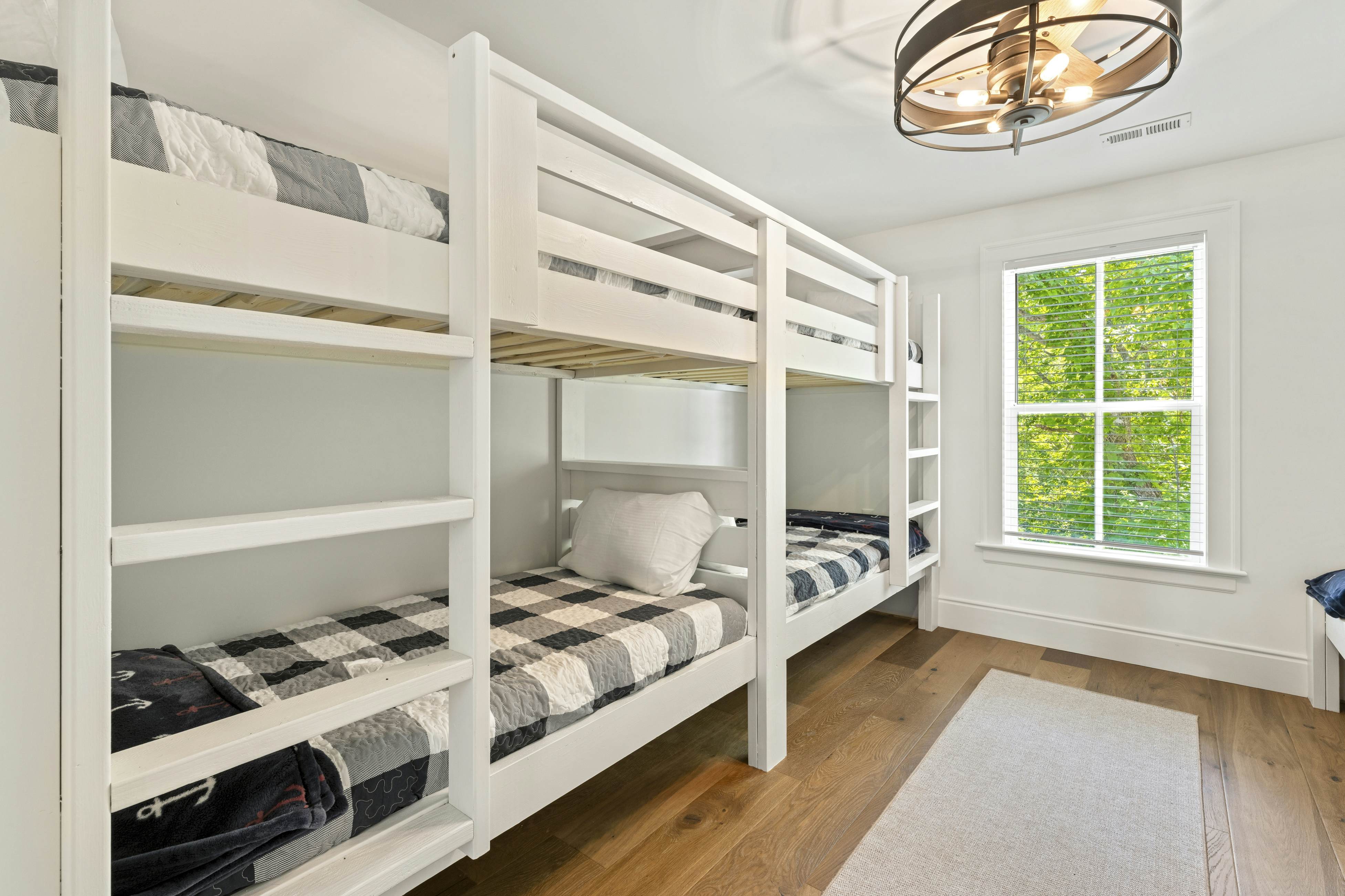 Lakeside Retreat, Sleeps 22・Dock・Grill・Game Room