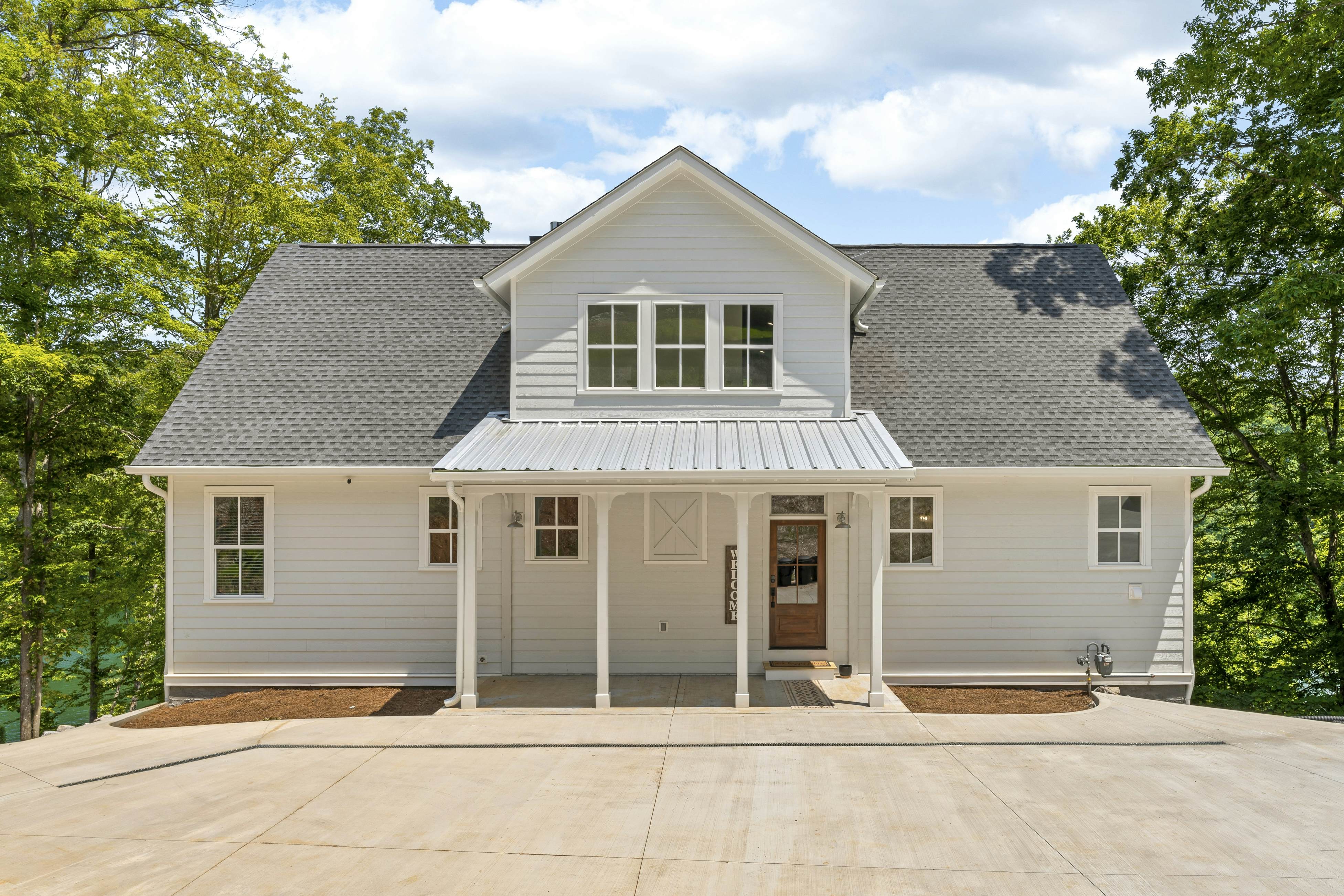 Lakeside Retreat, Sleeps 22・Dock・Grill・Game Room