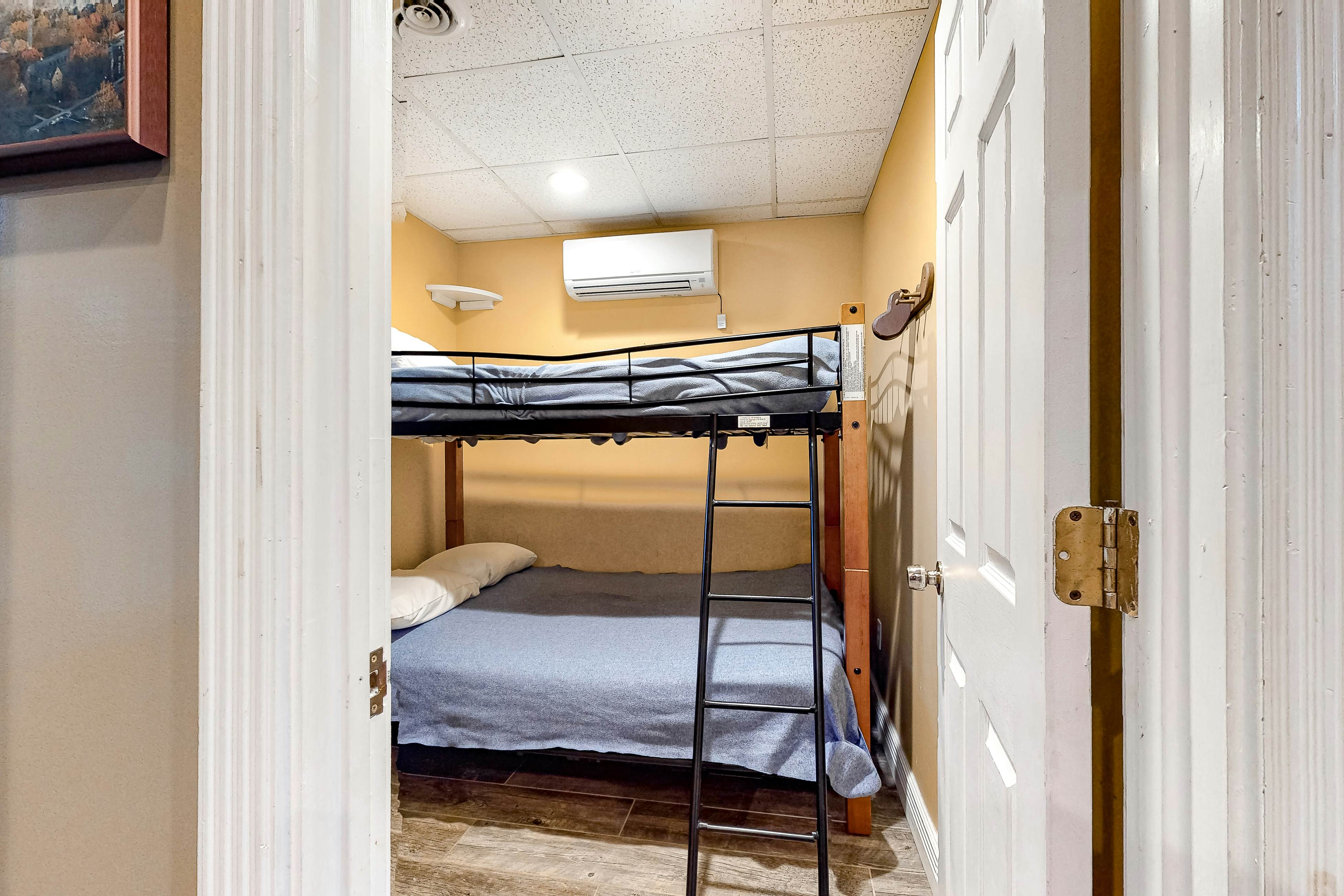 Dog-Friendly Lakefront Cabin with Hot Tub & Dock