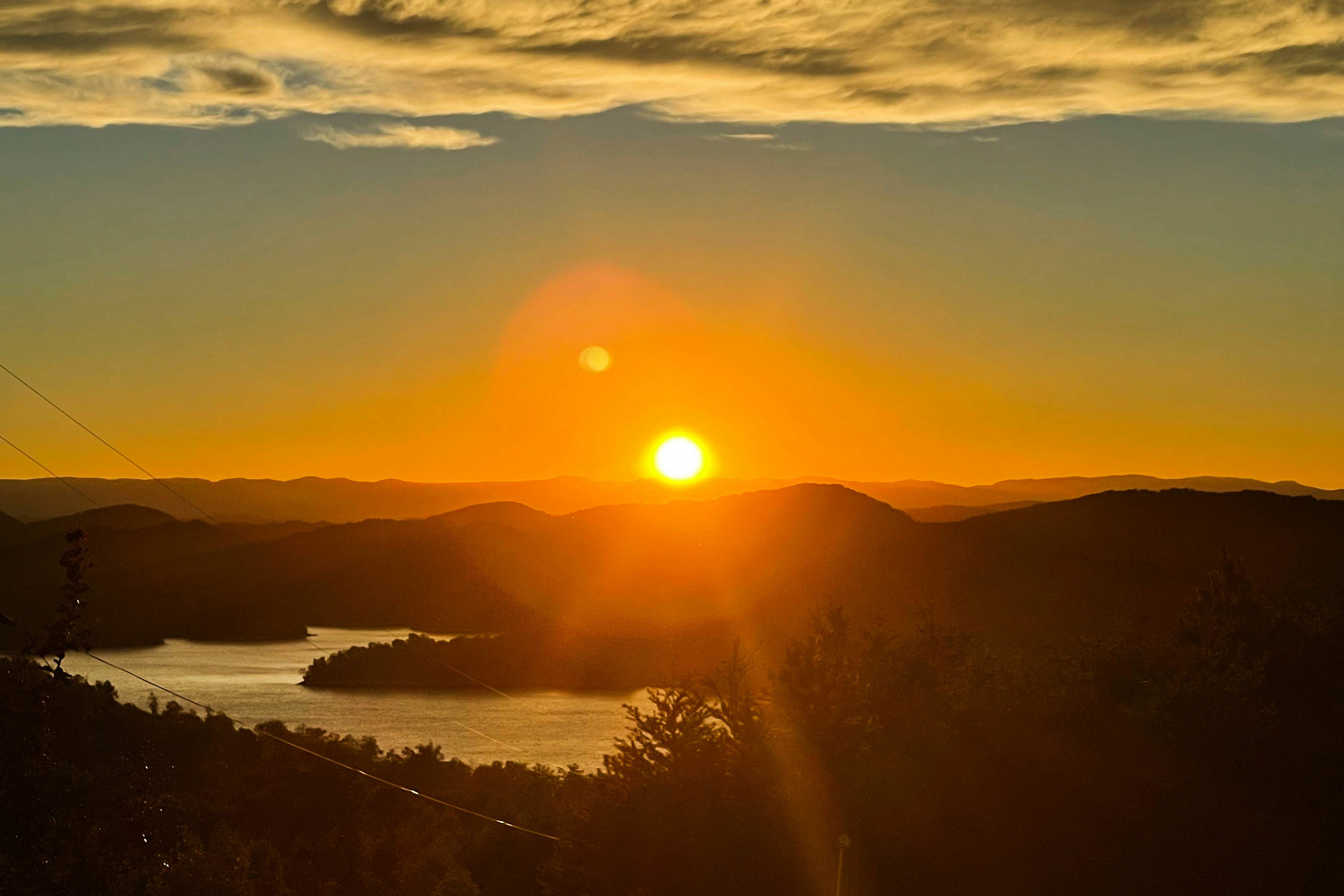 Panoramic Lake Norris Views | Fireplace・Deck・Games