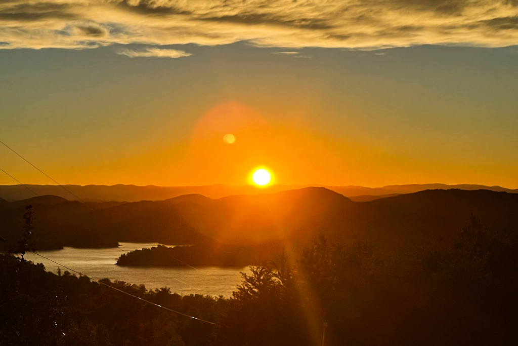 Norris Lake Retreat・Panoramic Views・Deck・Game Room