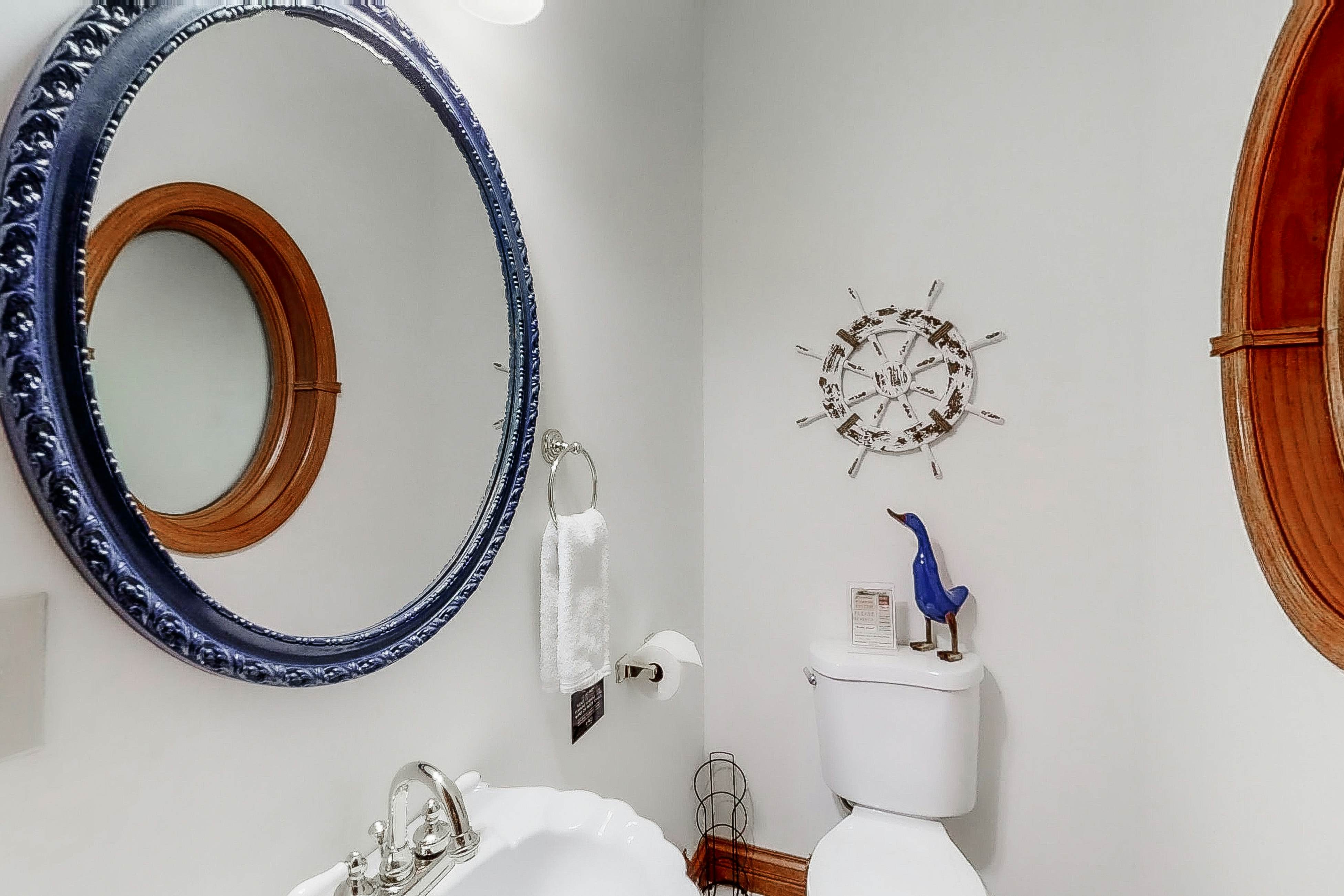 6BR Lakefront Retreat・Dock・Hot Tub・Boat Slips