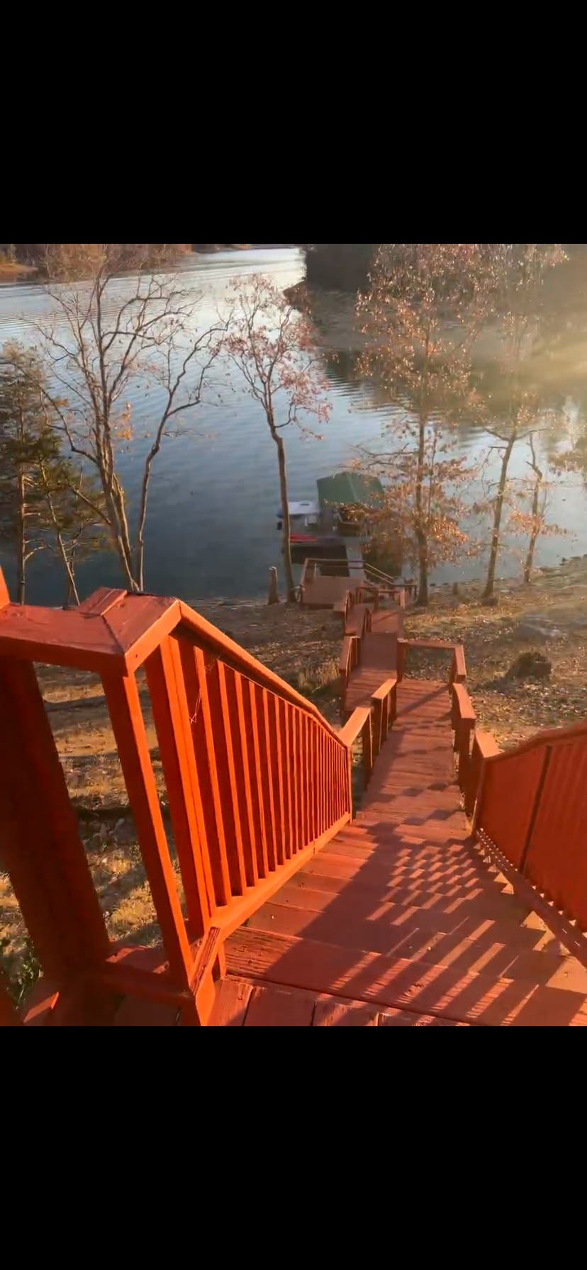 6BR Lakefront Retreat・Dock・Hot Tub・Boat Slips