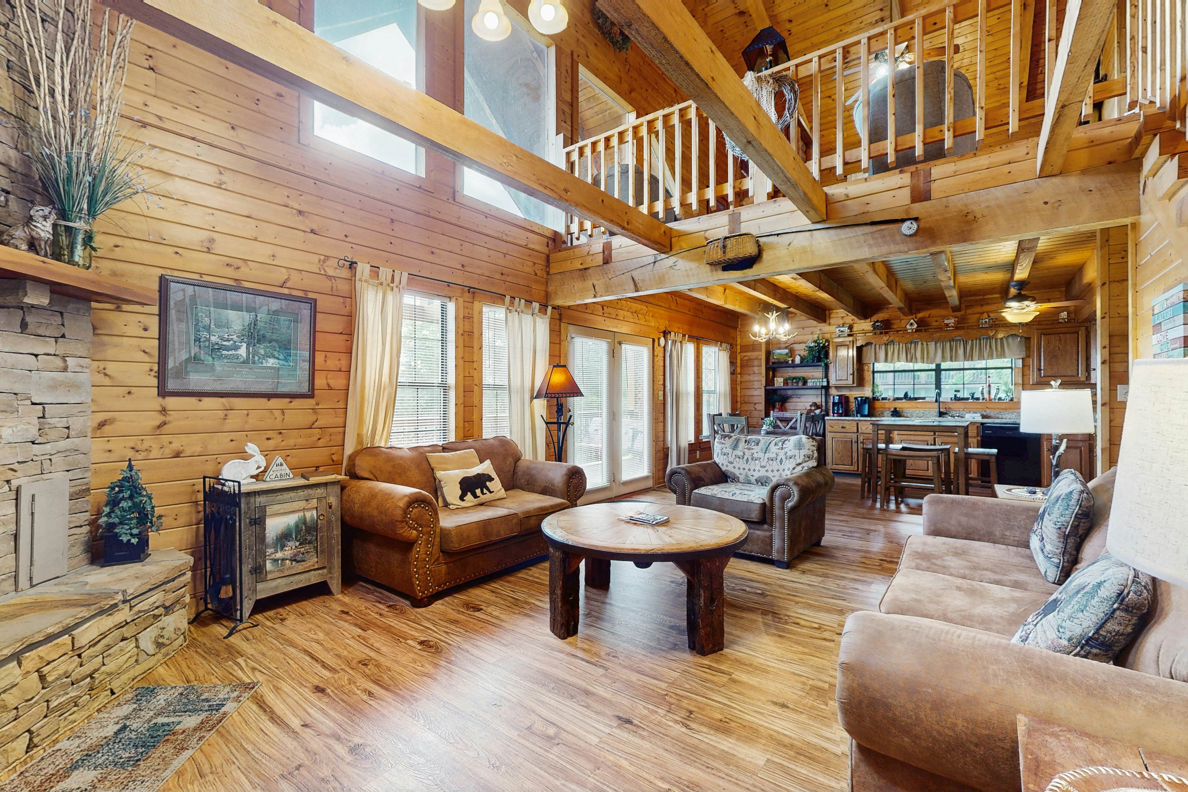 Cozy Home, Sleeps 11・Hot Tub・Games・Near Nat'l Park