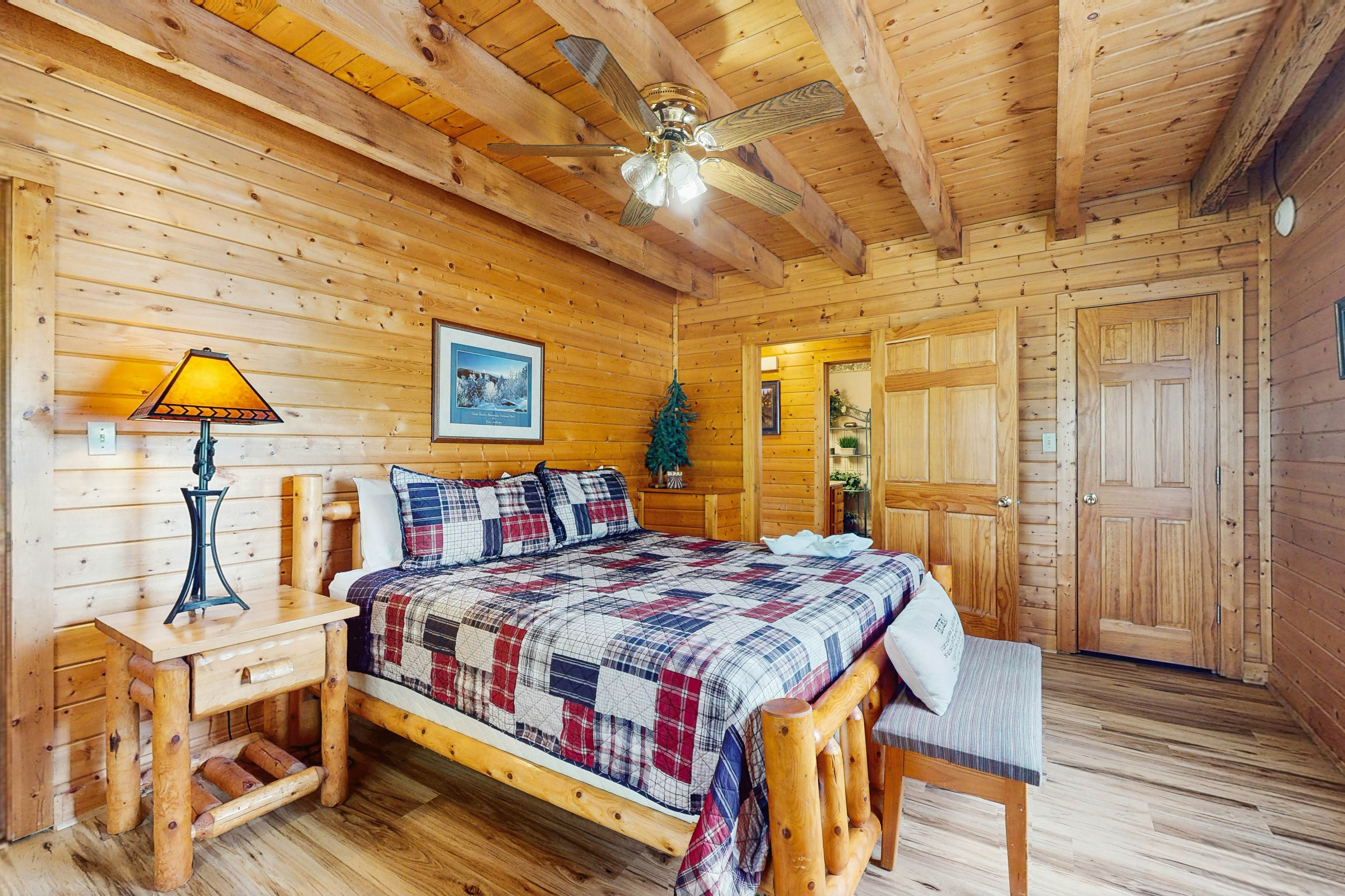 Cozy Home, Sleeps 11・Hot Tub・Games・Near Nat'l Park