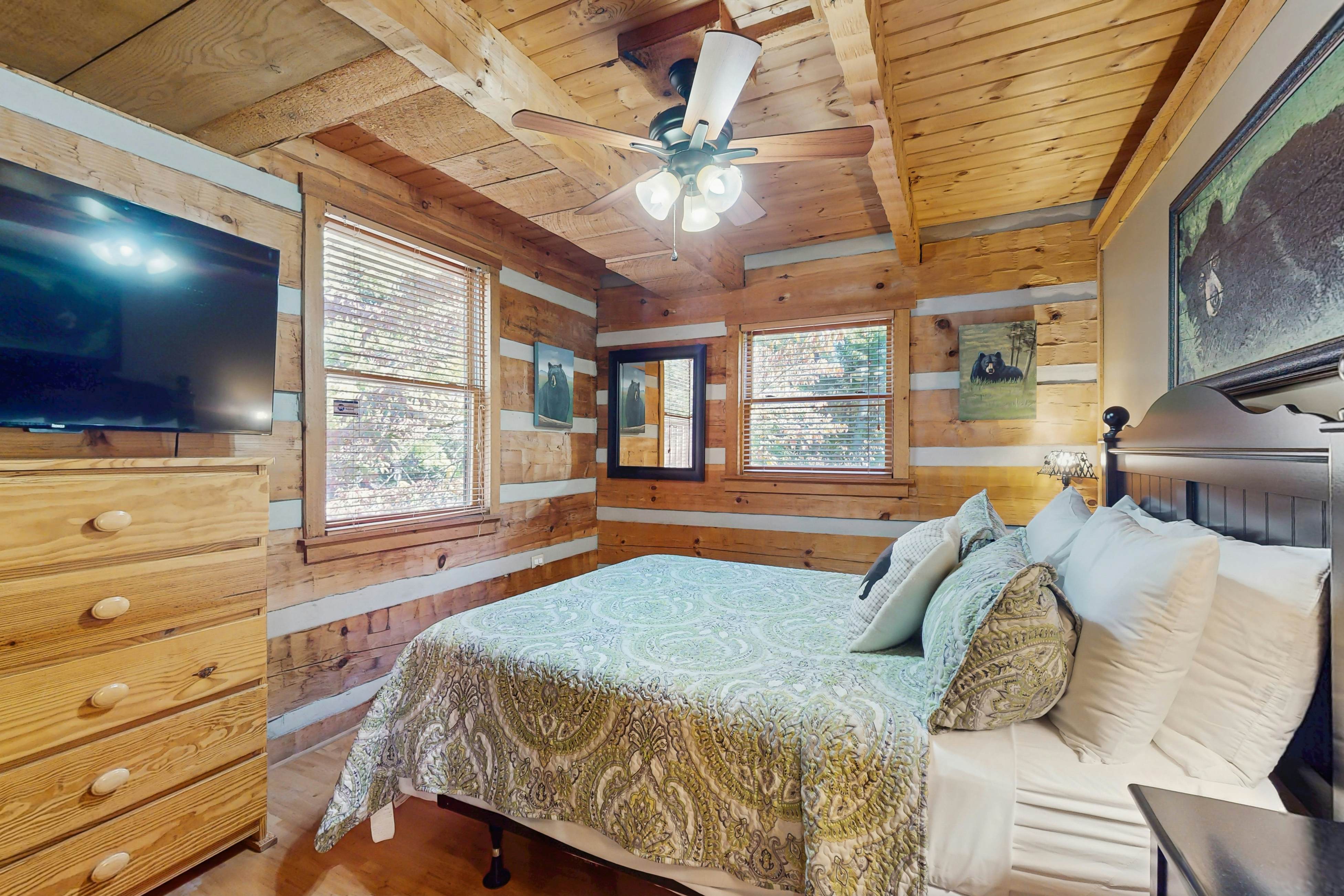 Lakefront Cabin・Boat Ramp/Dock・Hot Tub・Pool Table