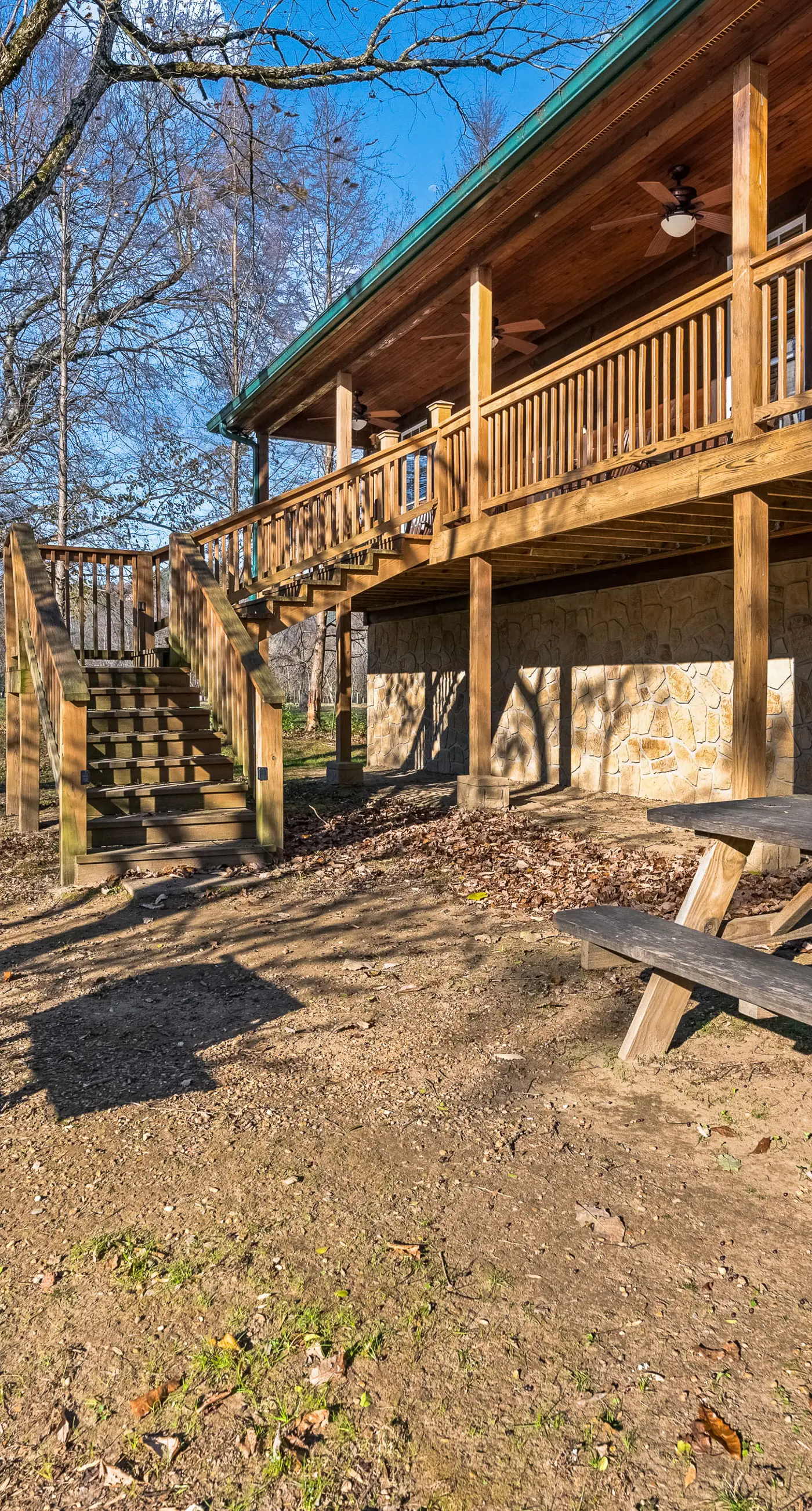 Townsend River Retreat・Lush Greenery・Grill