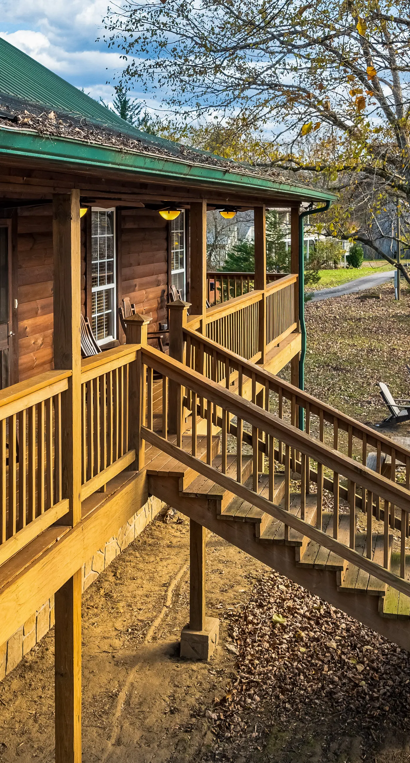 Townsend River Retreat・Lush Greenery・Grill