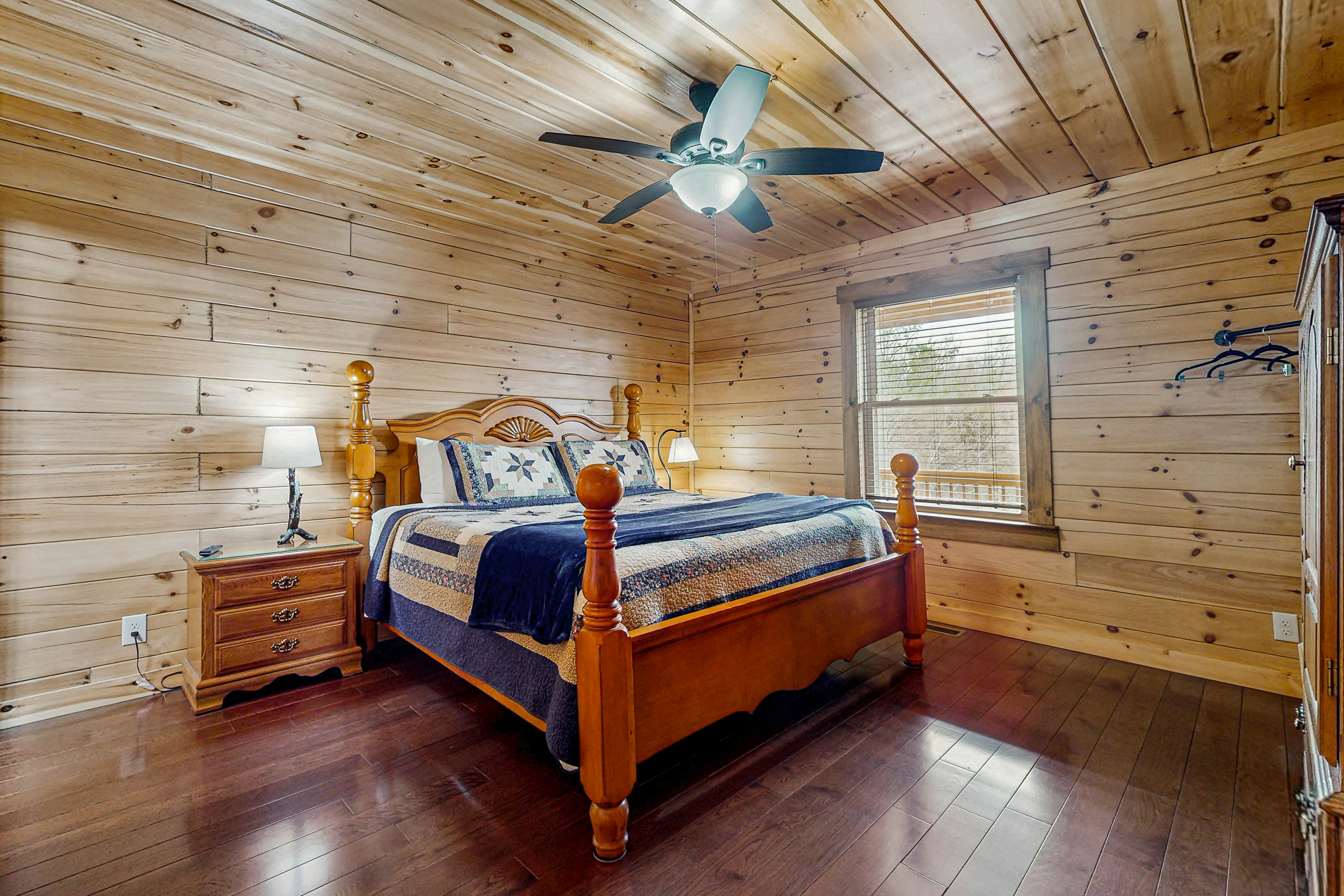 Cozy Cabin, Sleeps 7・Hot tub・Pool table・Foosball