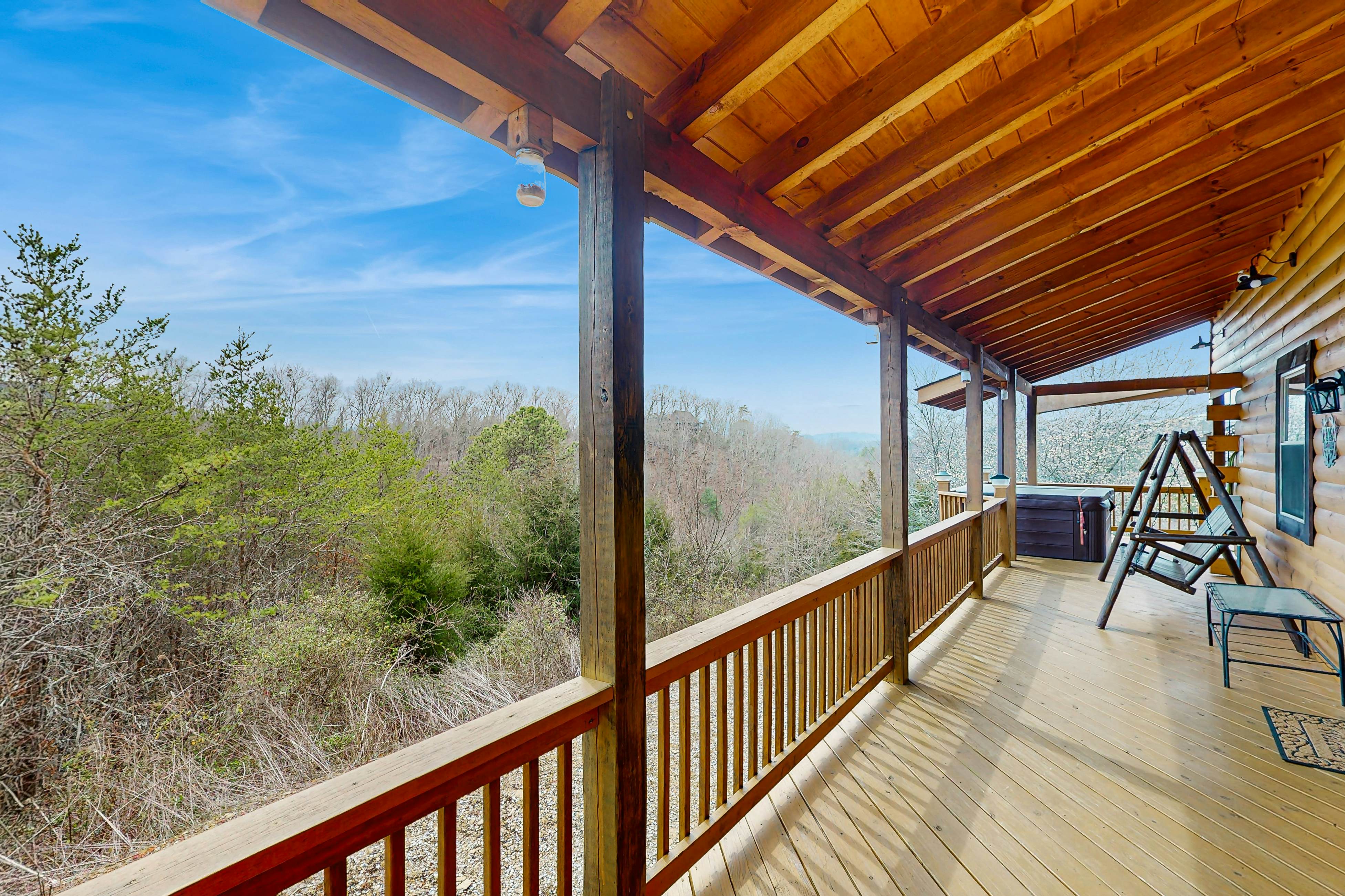 Cozy Cabin, Sleeps 7・Hot tub・Pool table・Foosball