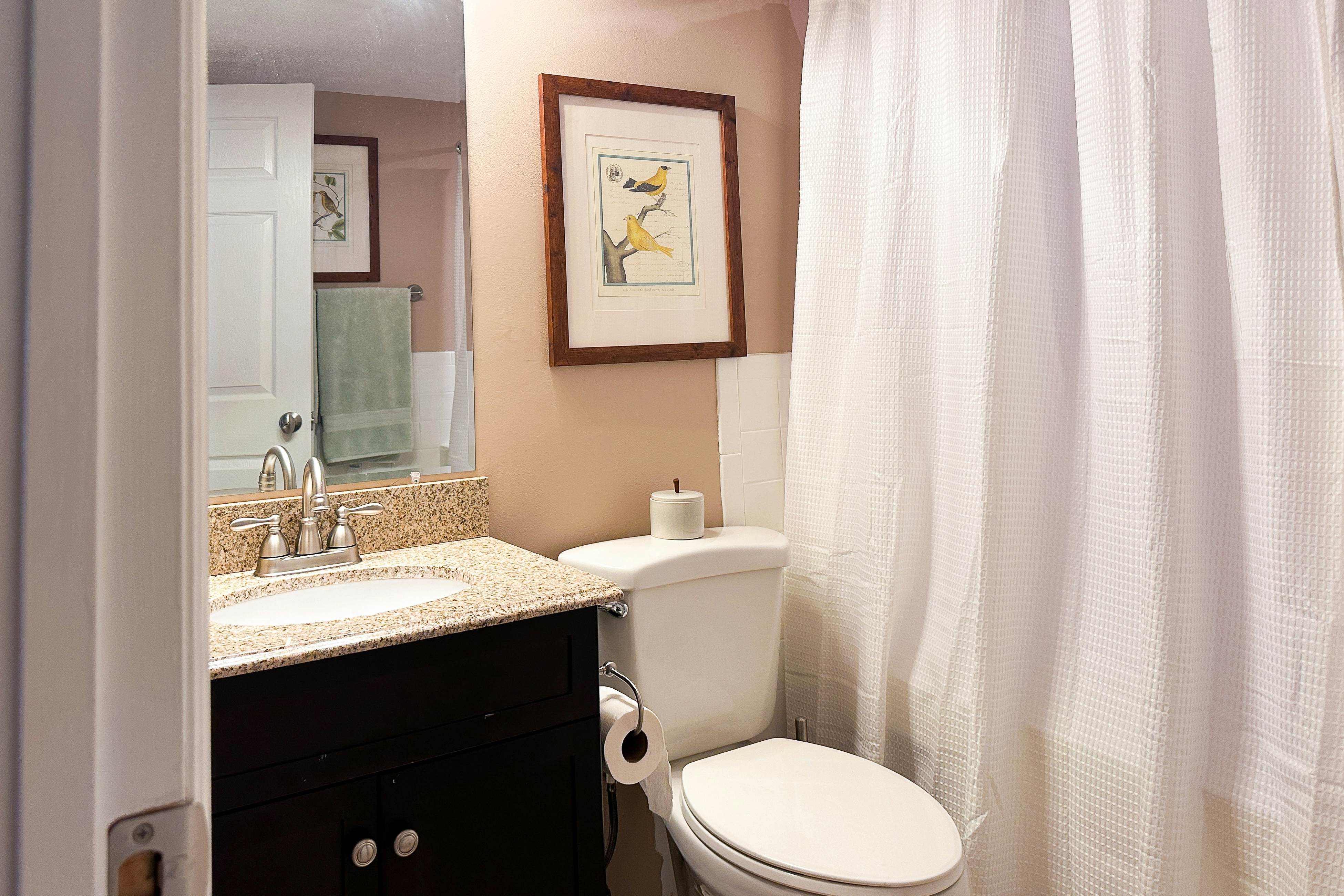 Waterfront living with private dock, private boat launch, kayaks & firepit