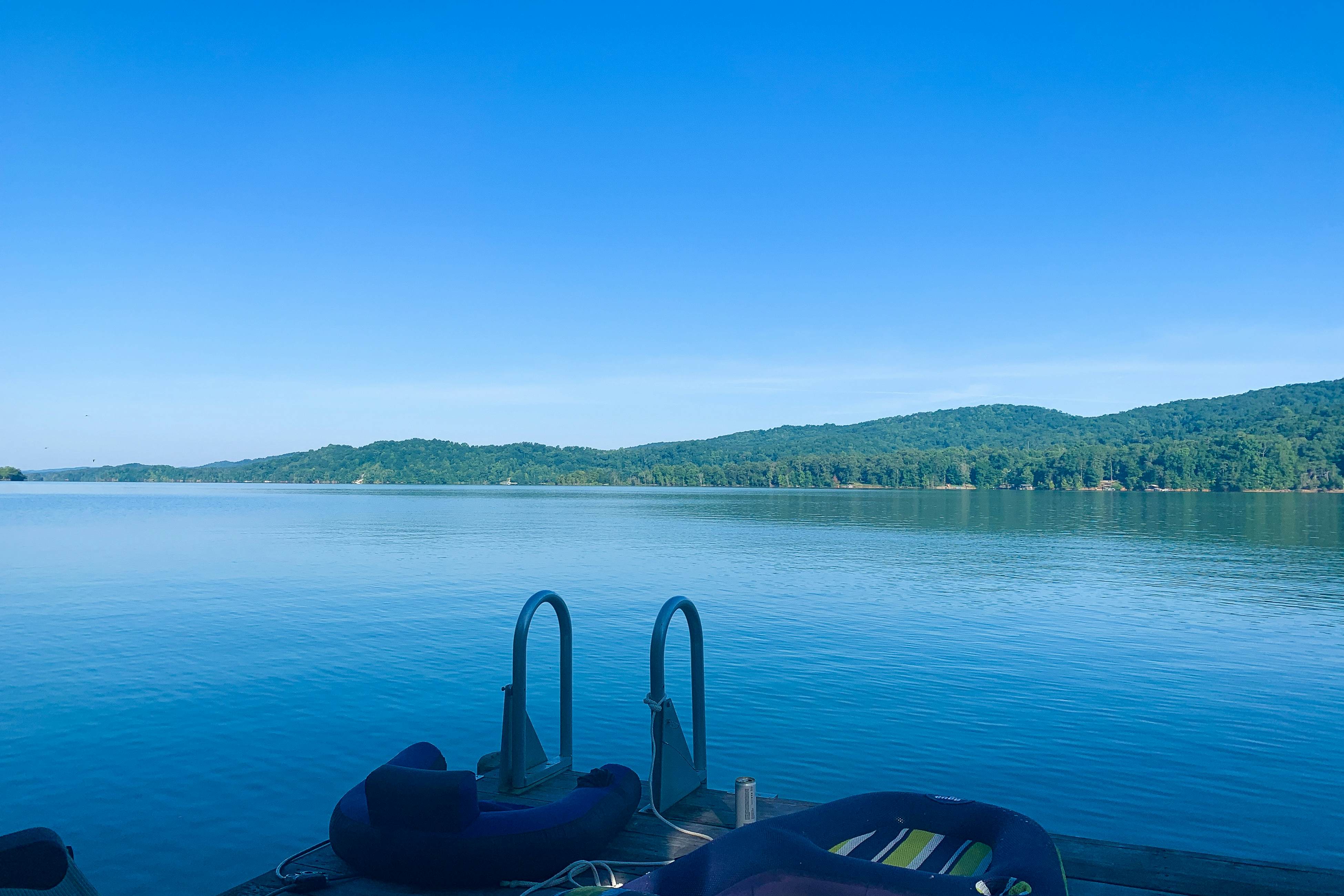 Waterfront living with private dock, private boat launch, kayaks & firepit