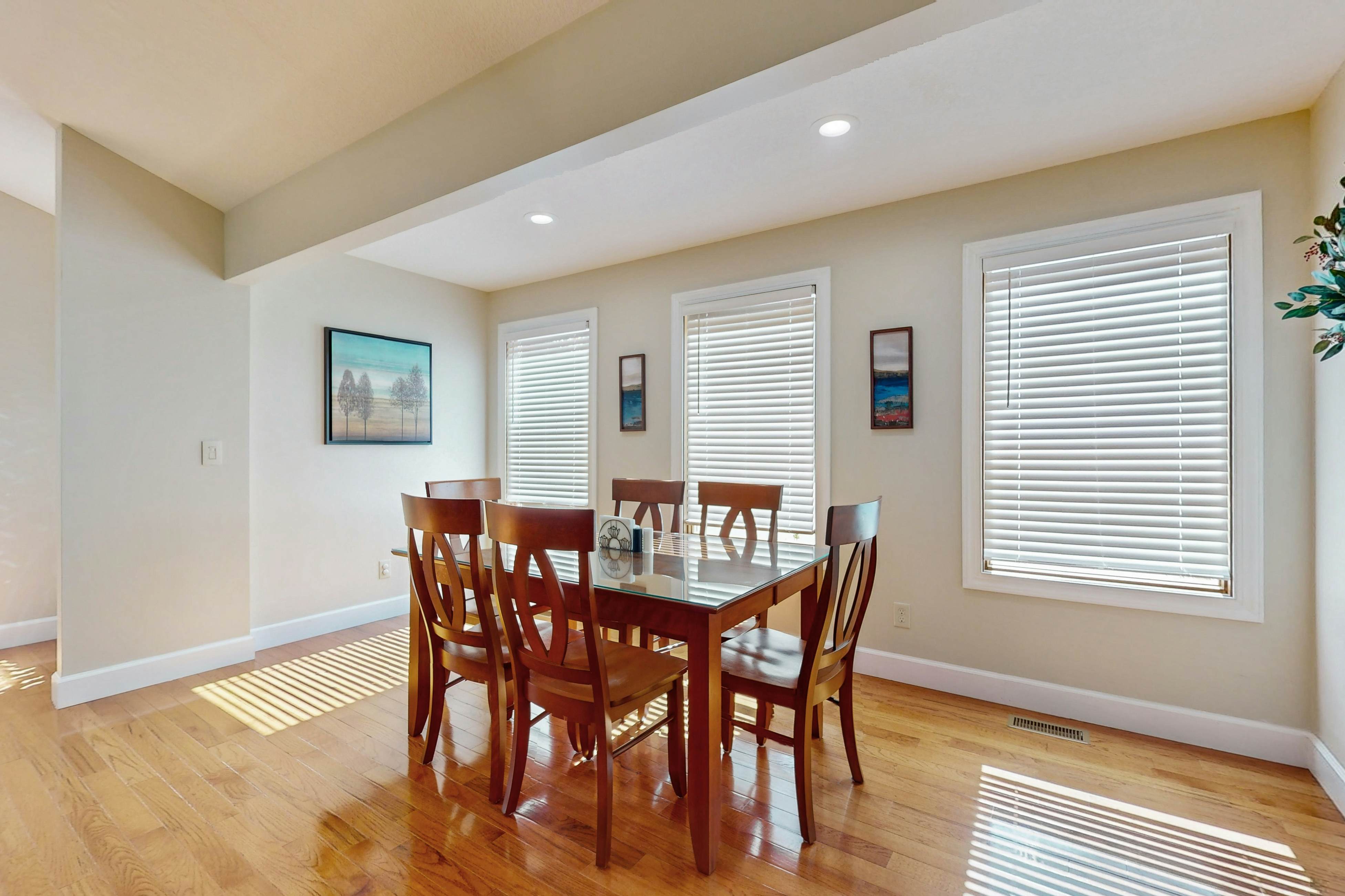 Lovely lakefront home with fire pit, fireplace, dock and gas grill