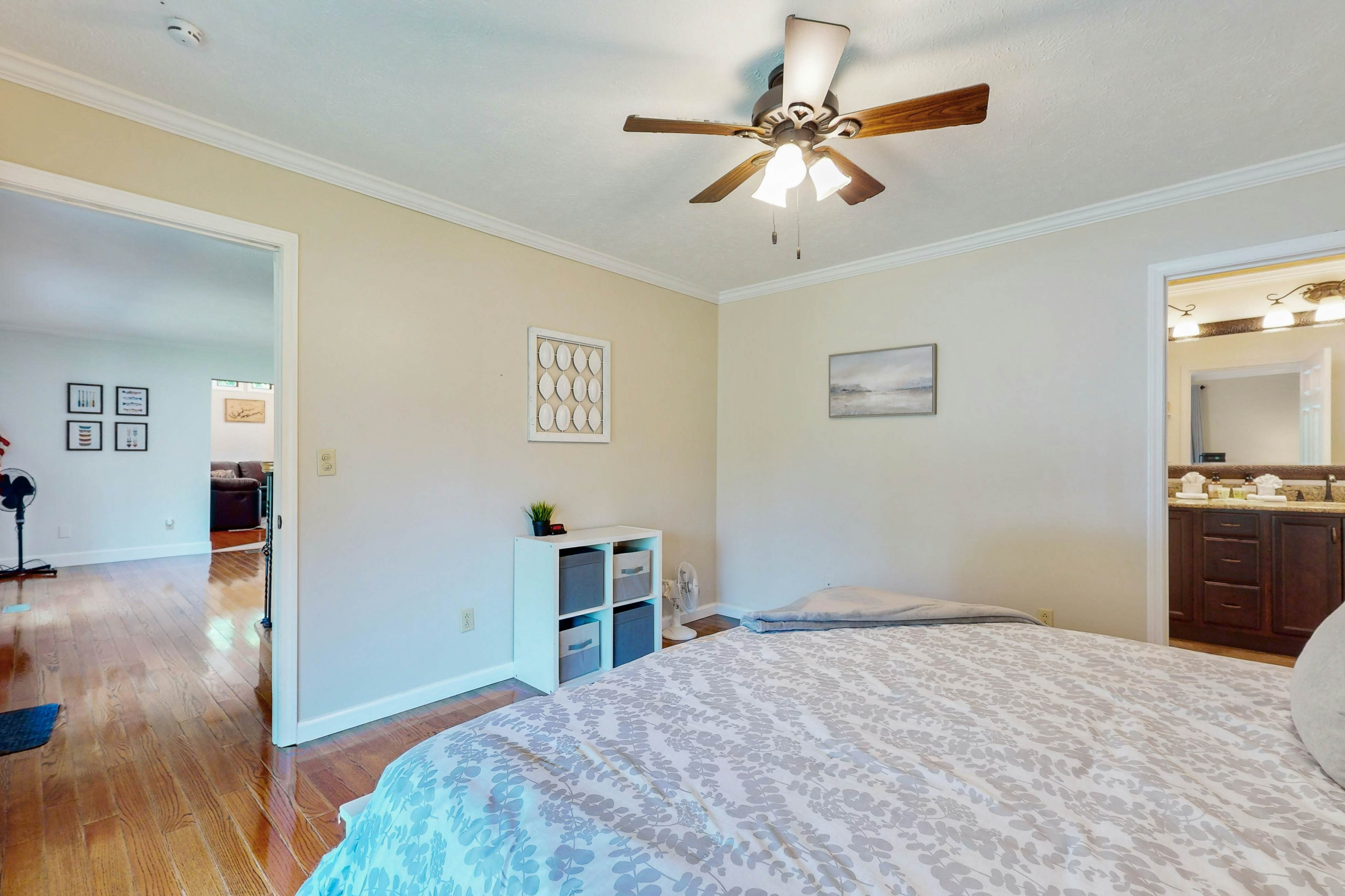 Lovely lakefront home with fire pit, fireplace, dock and gas grill