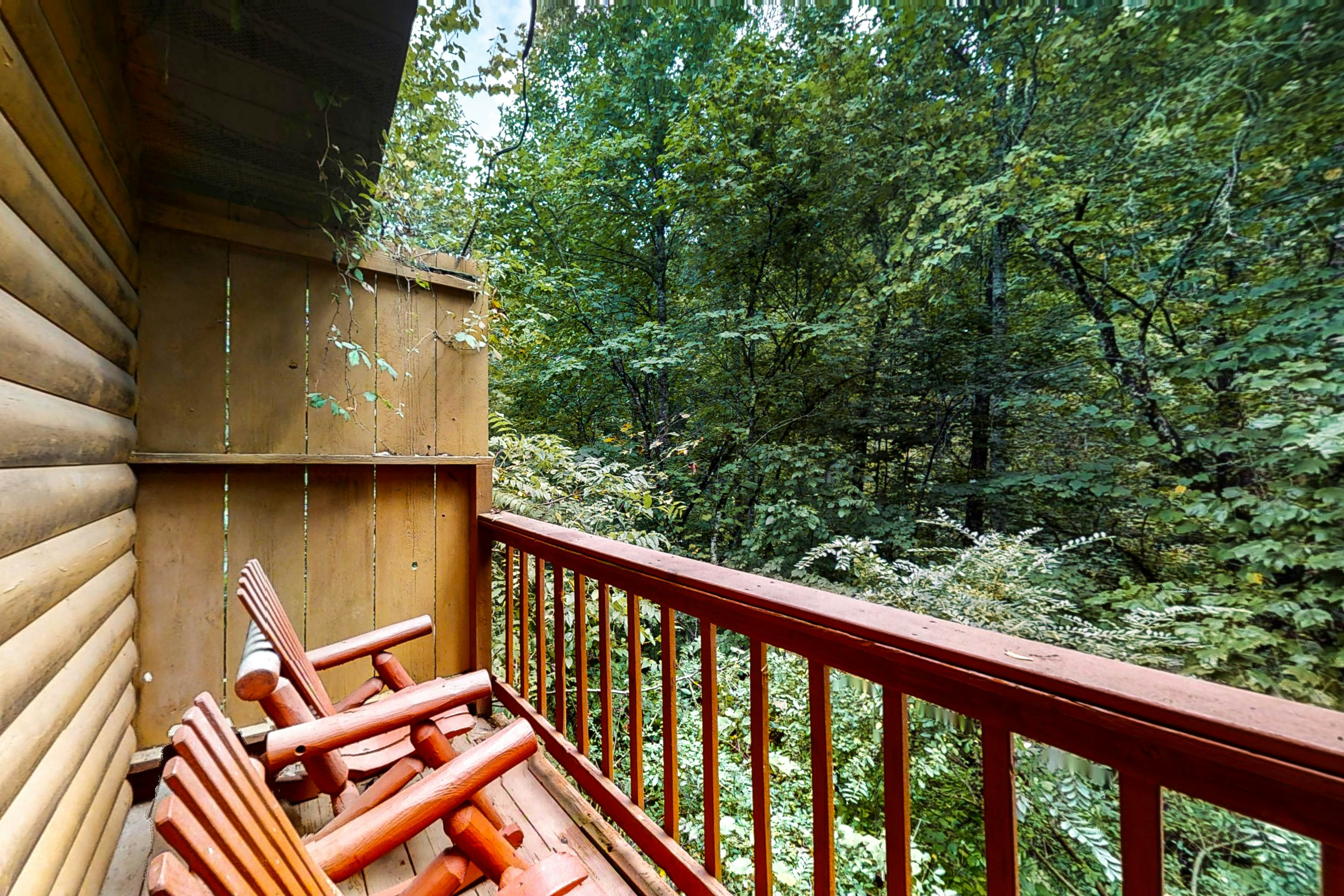 Cozy Hideaway in Sleepy Neighborhood - Free Attraction Tickets