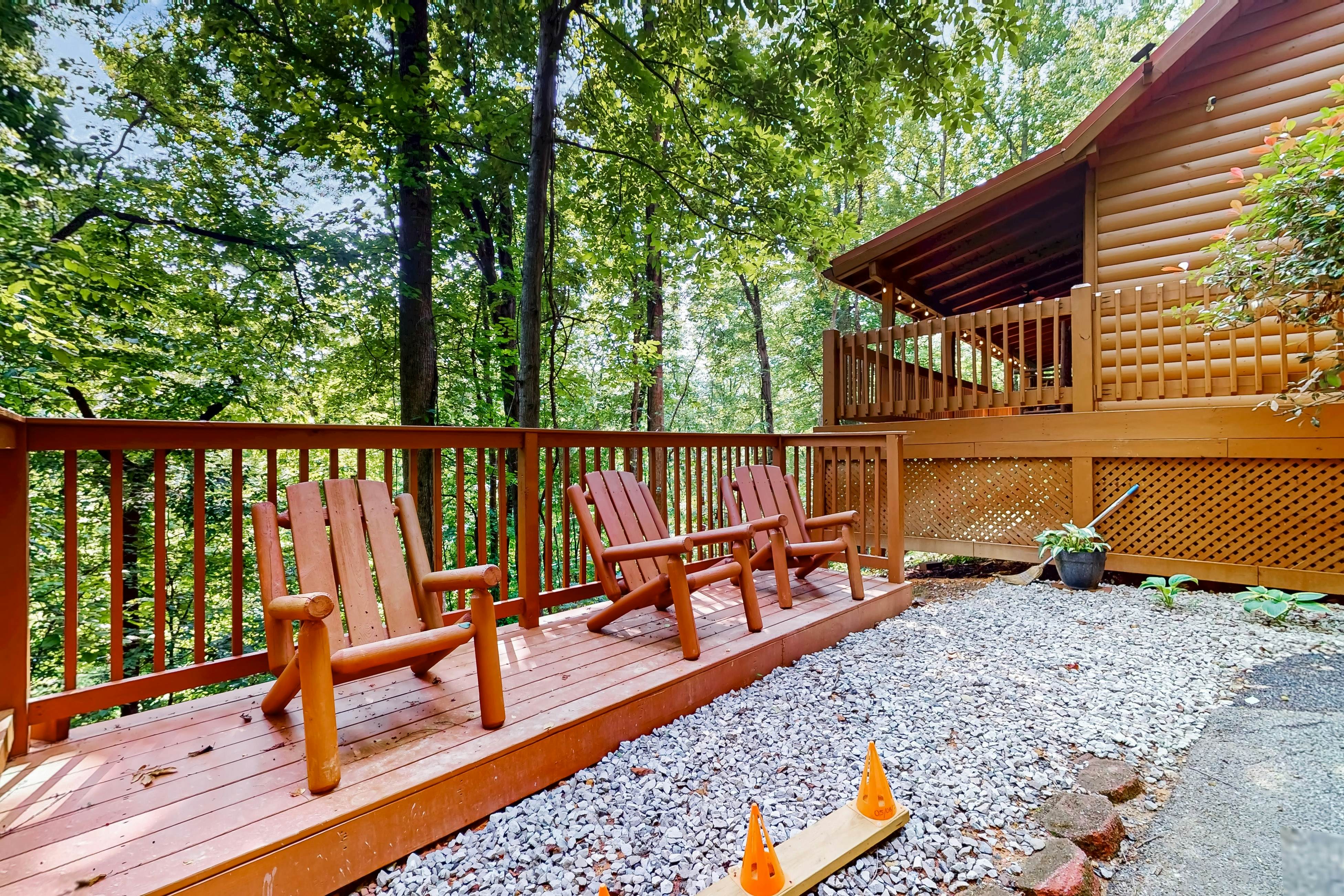 Woodland Cabin, Sleeps 11・Hot Tub・Deck・Pool Table