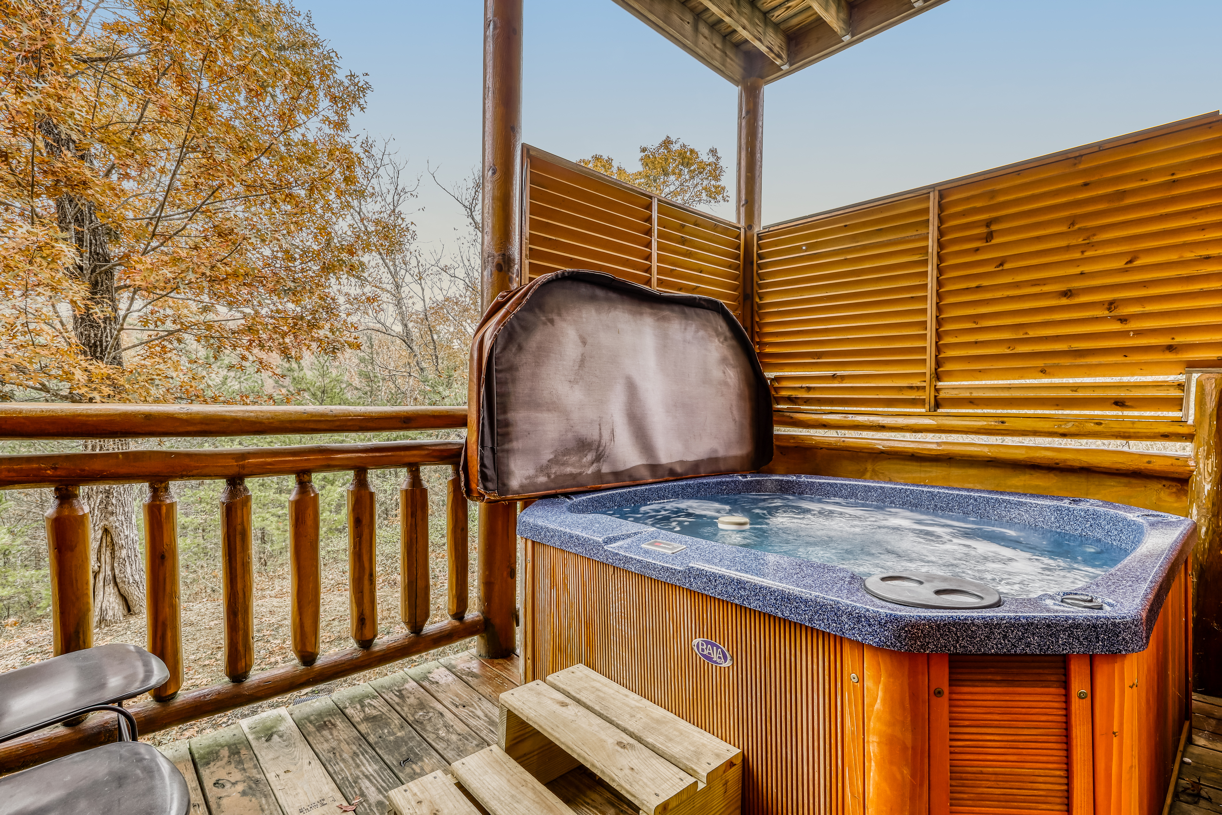 Woodland Cabin, Sleep 28・Hot Tub・Theater・View・Deck