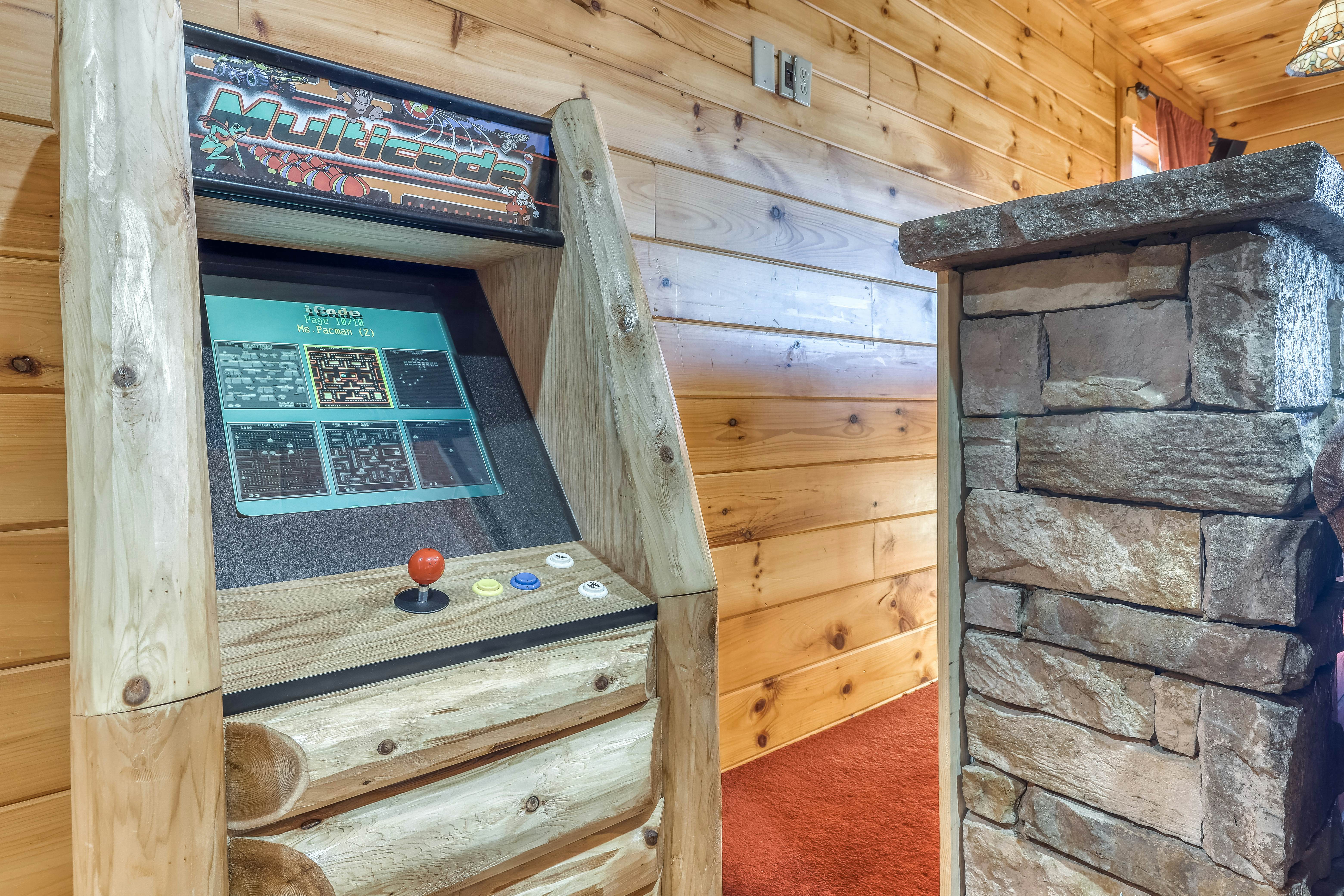 Cabin w/ Free Attraction Tickets, hot tub, theater, game room, & mountain views