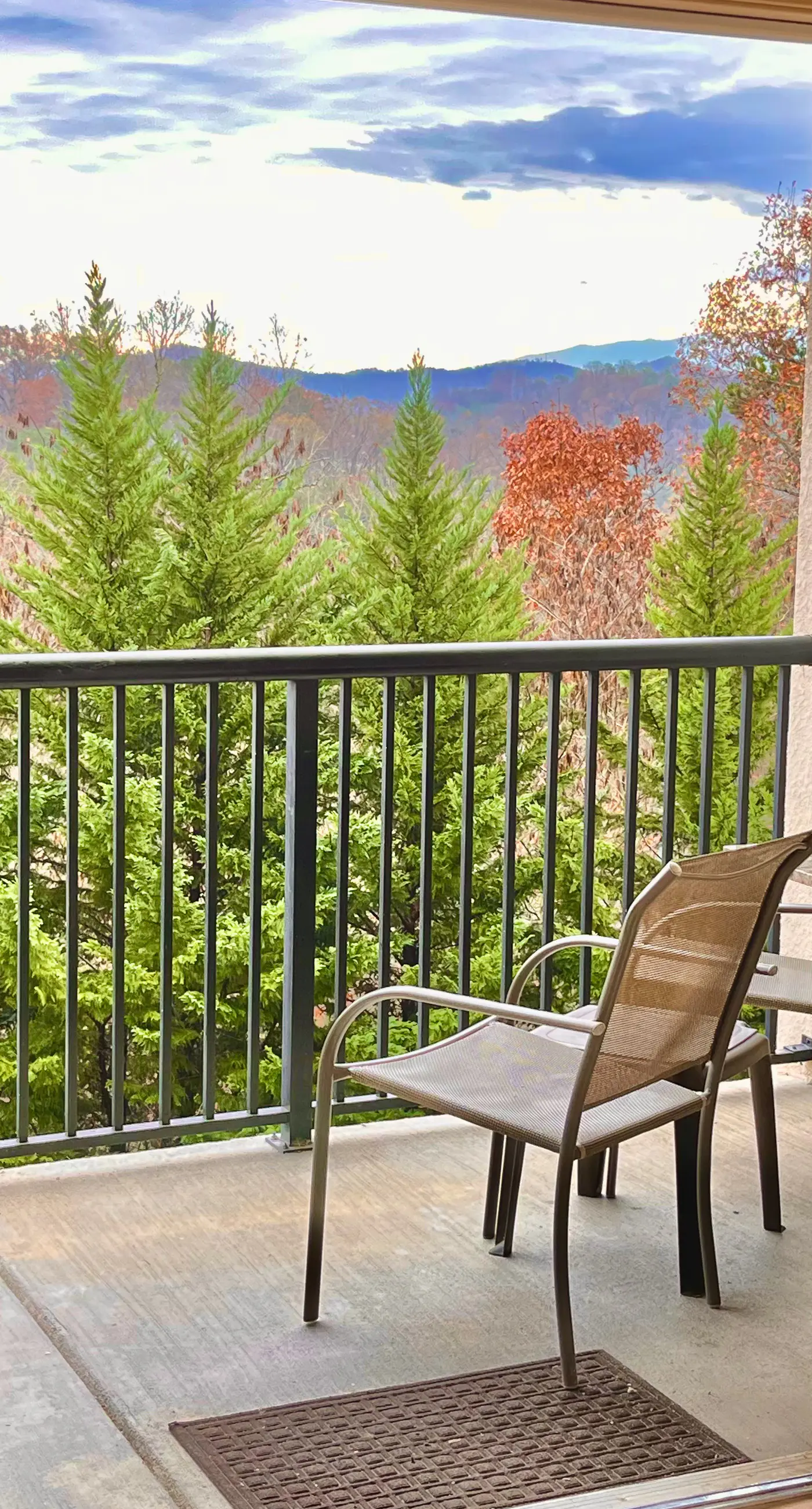 Cozy condo W Fireplace, Sleep 6・Hot Tub・Grill・Pool