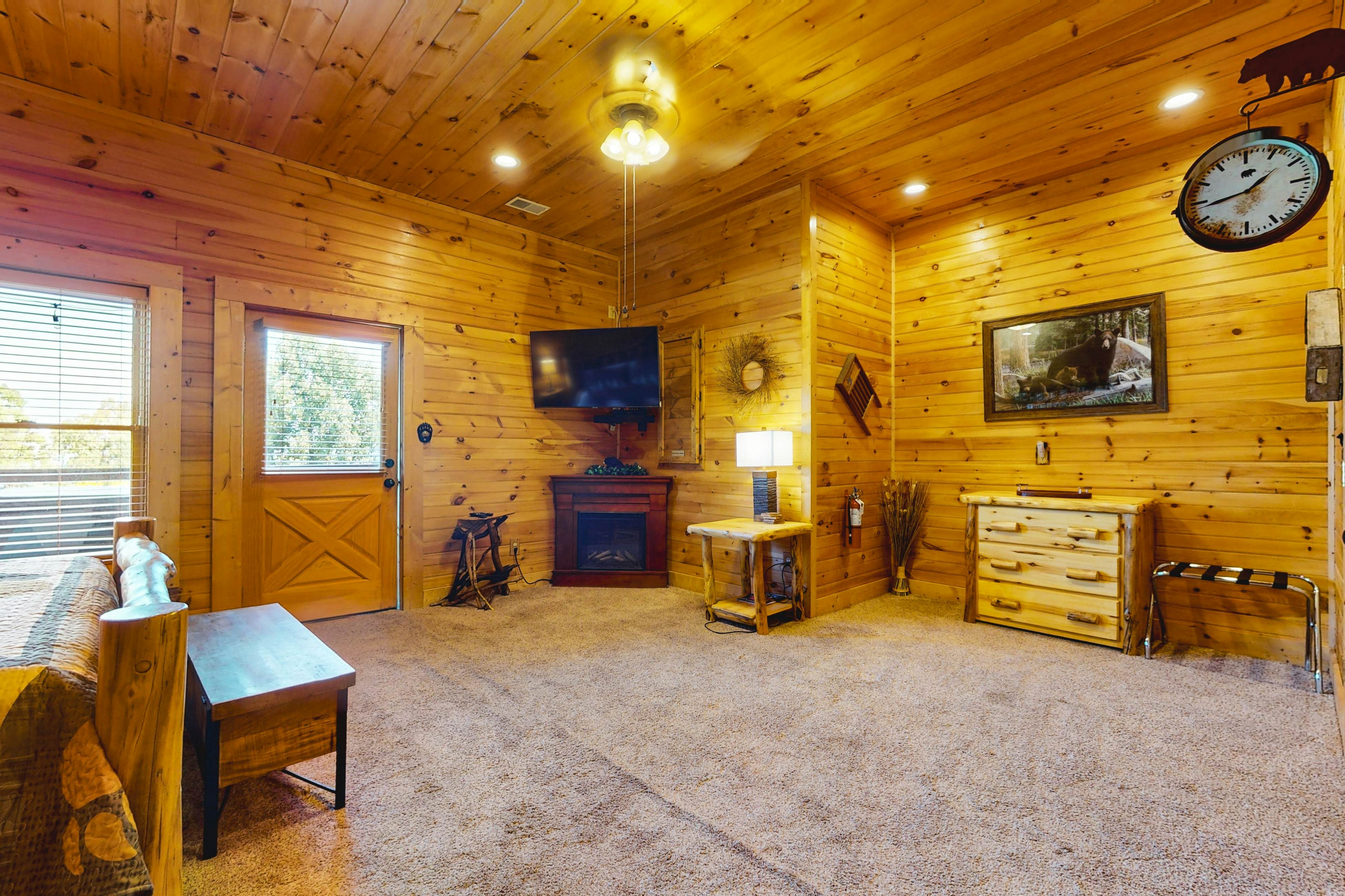 Mtn View Cabin, Sleeps 2・Scenic Balcony・Hot Tub