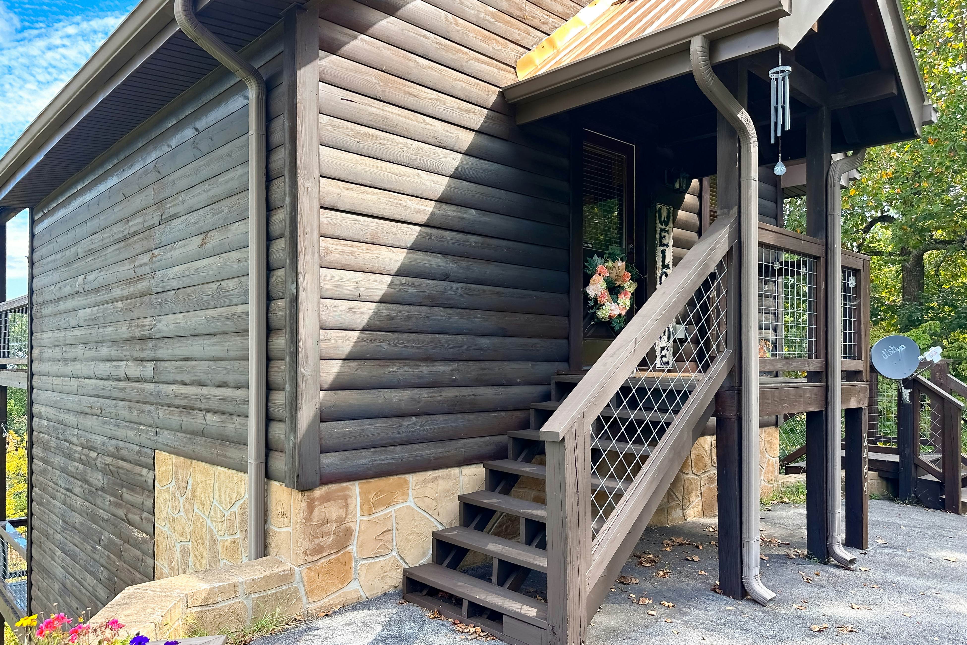 Mtn View Cabin, Sleeps 2・Scenic Balcony・Hot Tub