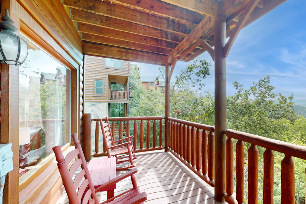 Cozy Log Cabin, Sleeps 4・Hot Tub・Amazing Mtn Views
