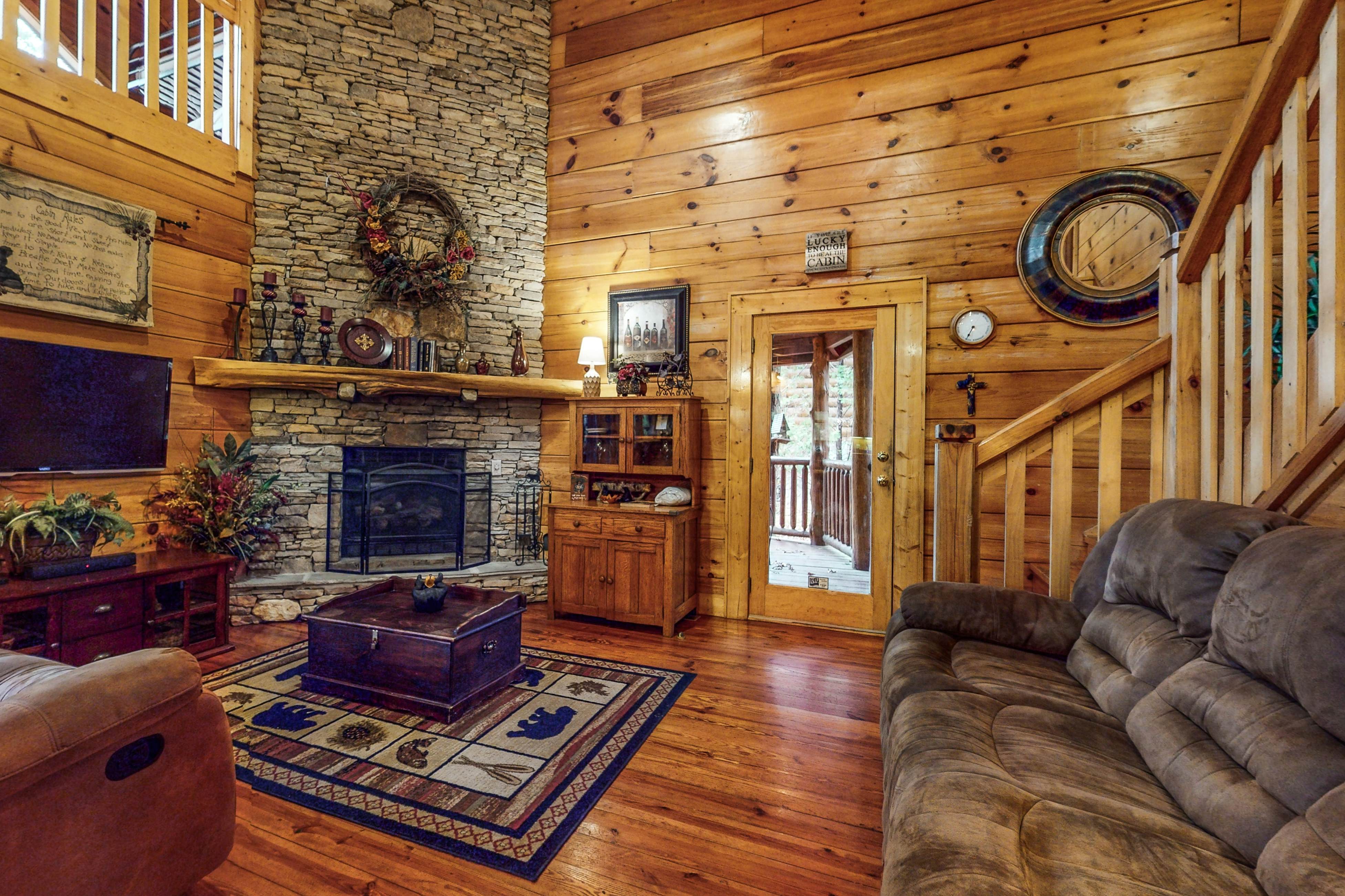 Dog-Friendly Cabin w/ Hot Tub, Free Attraction Tickets, Pool Table, & Fireplace