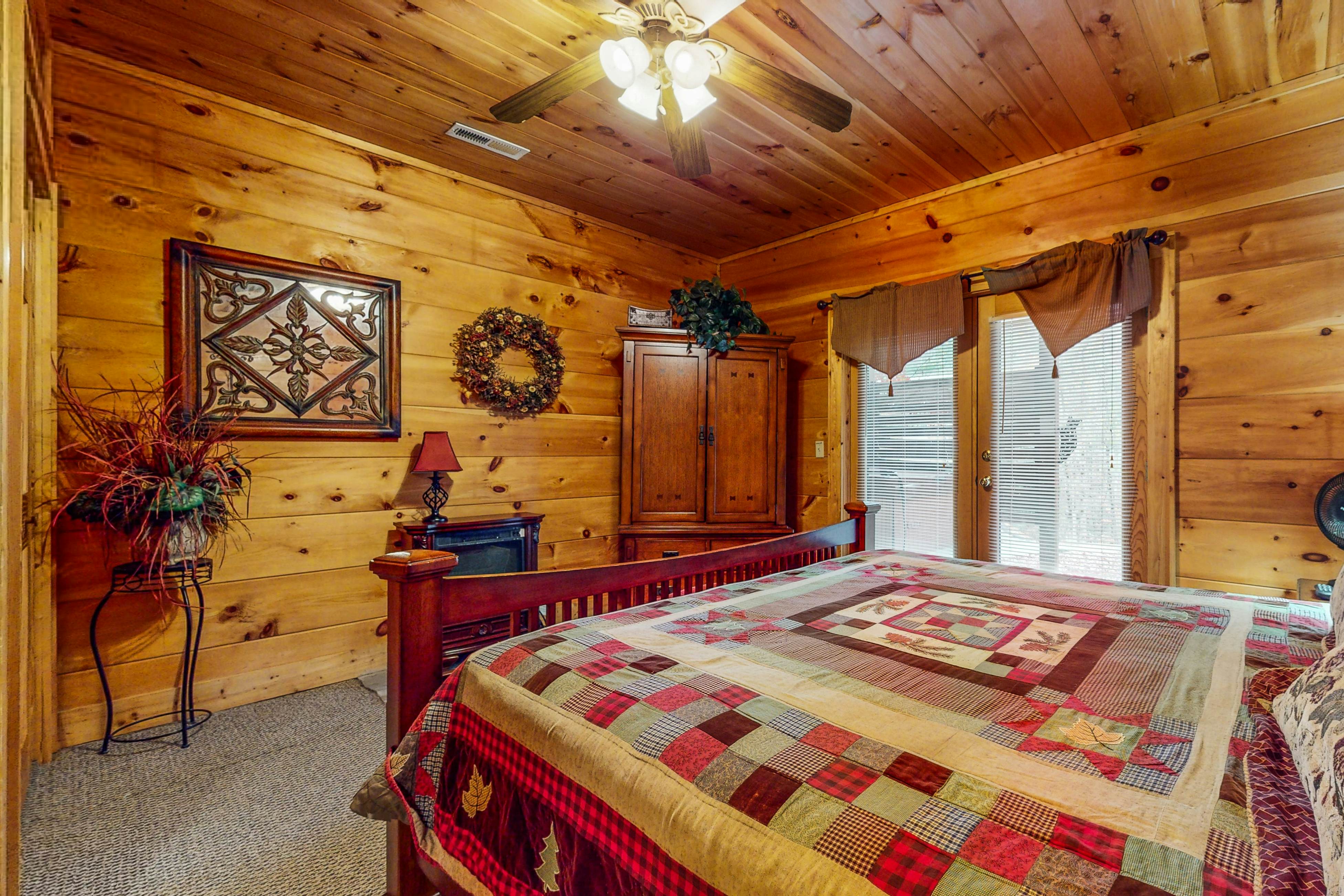 Dog-Friendly Cabin w/ Hot Tub, Free Attraction Tickets, Pool Table, & Fireplace
