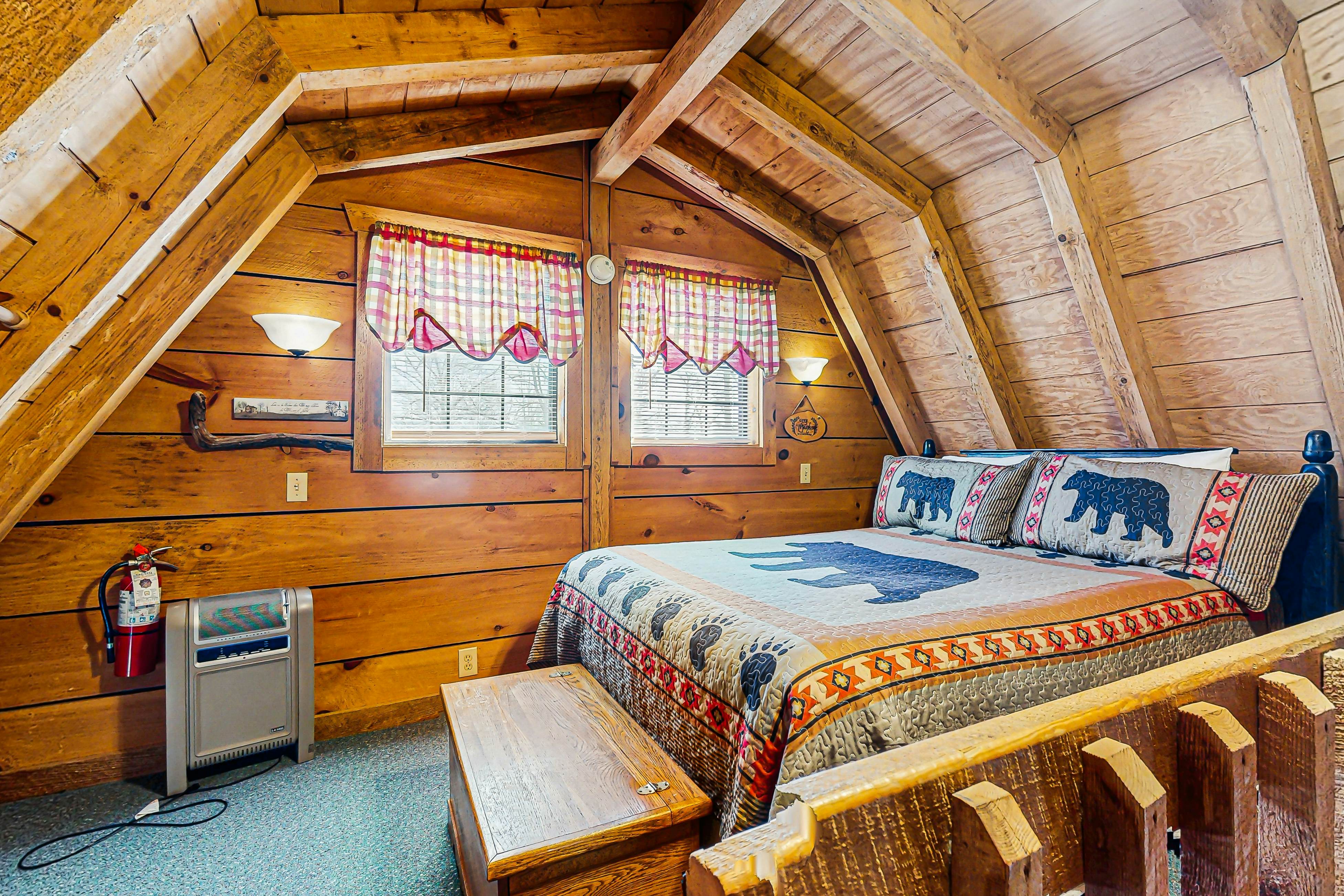 Cozy Cabin, Sleep 3・Hot Tub・Free Attraction Ticket