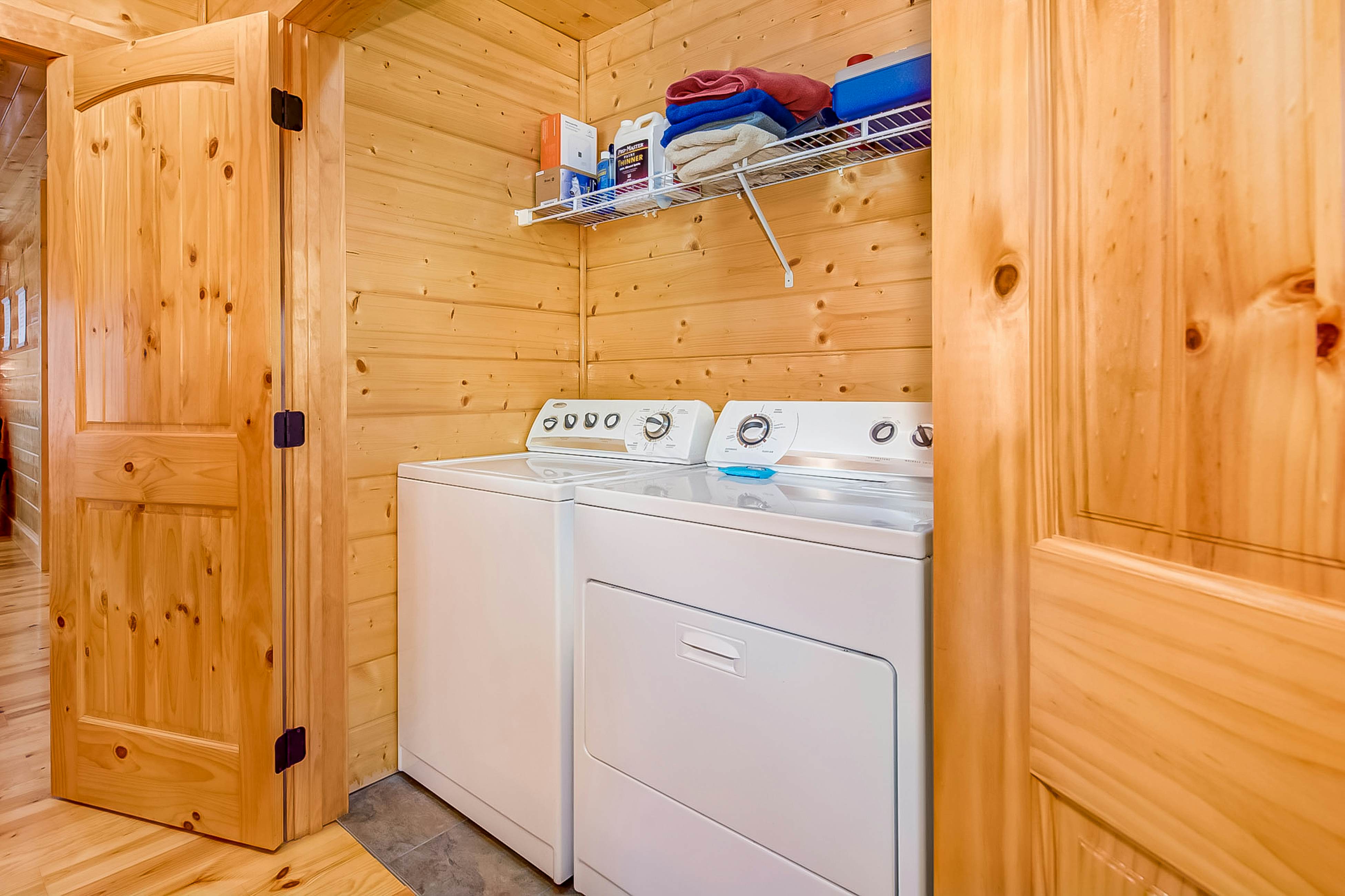 Waterfront Retreat, Sleeps 14・Theater・Games・Grill