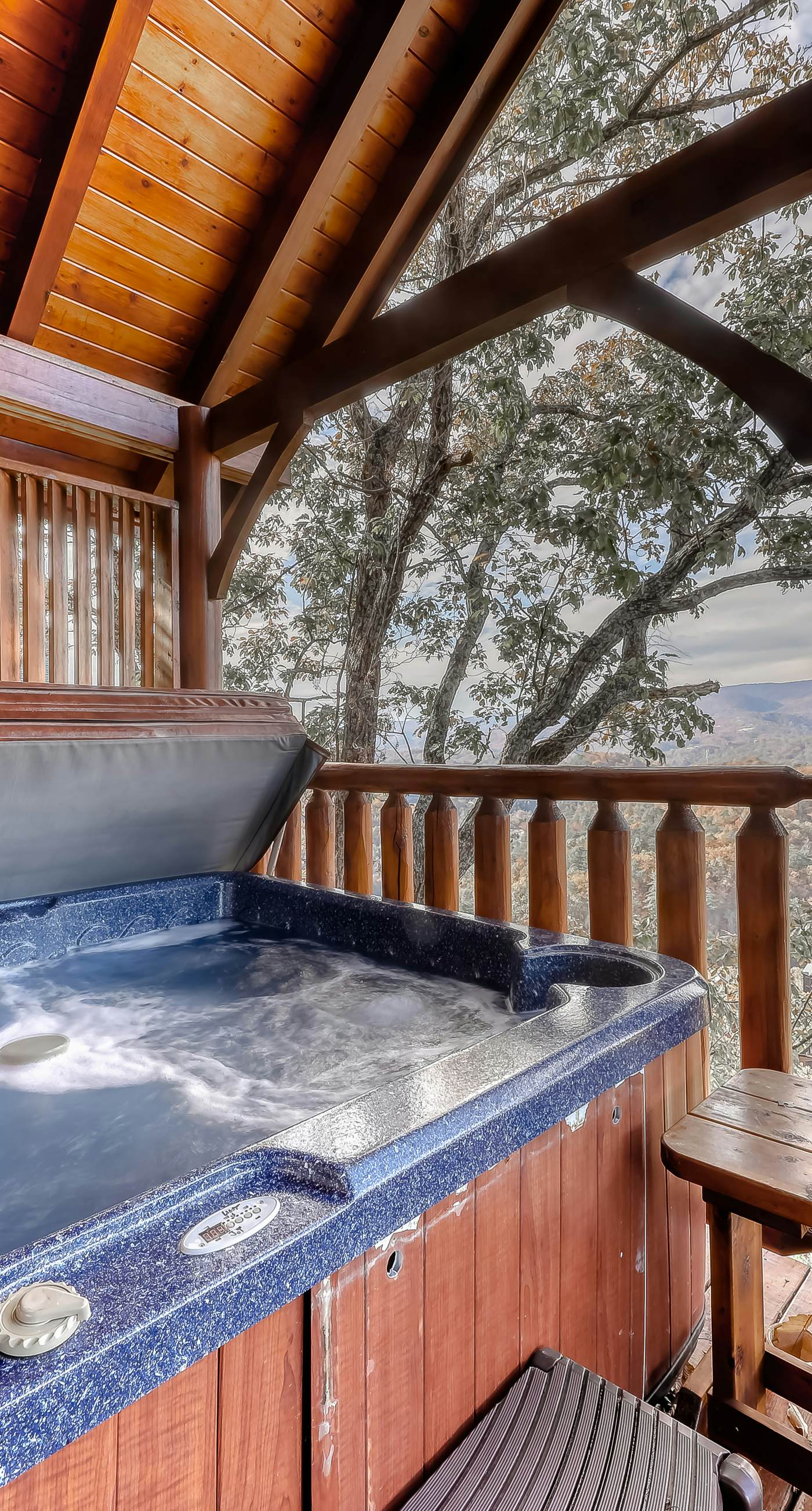 Pigeon Forge Mtn Escape・Hot Tub・Home Theater・Grill