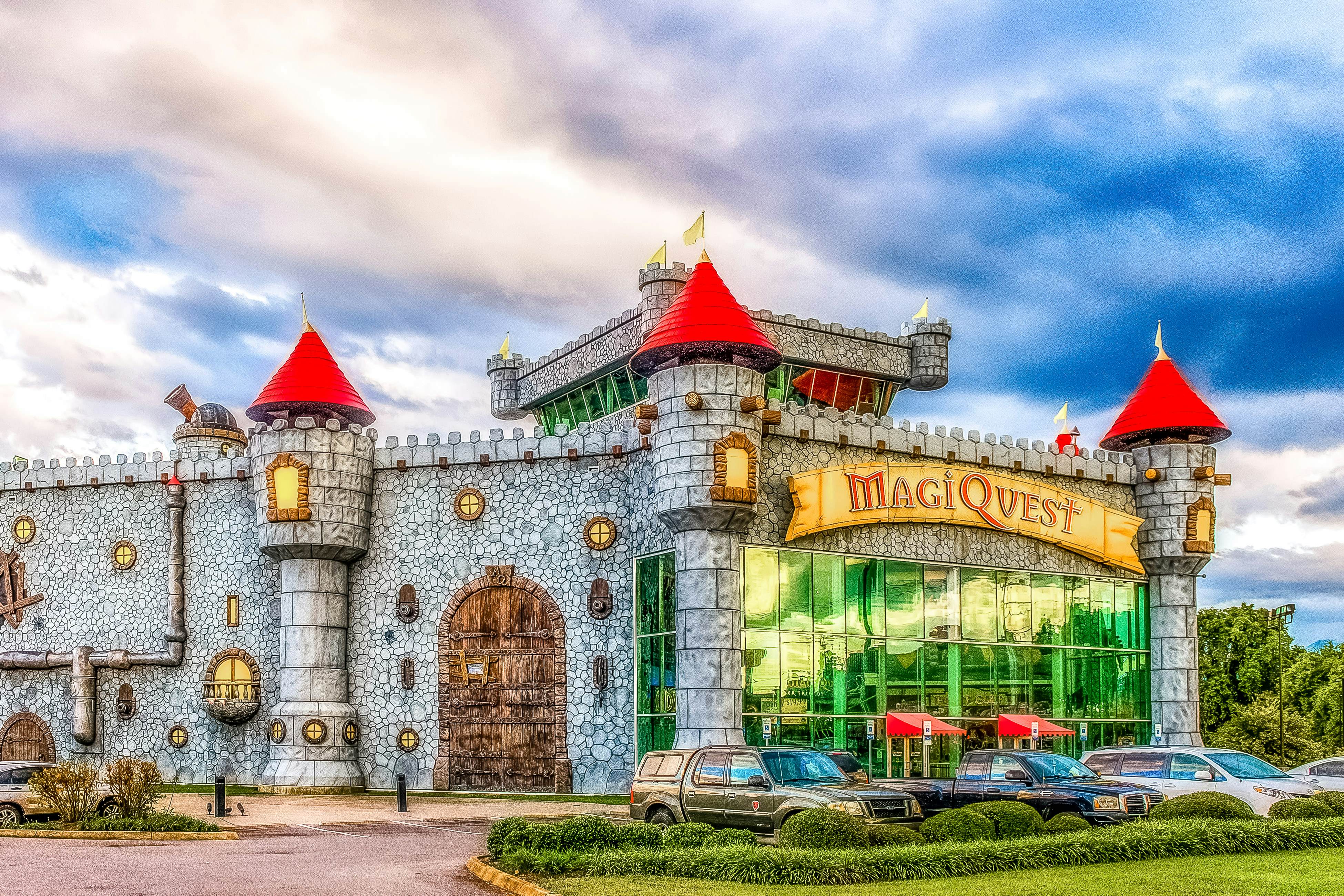 Two-story cabin w/ Free Attraction Tickets, hot tub, community pool, & views