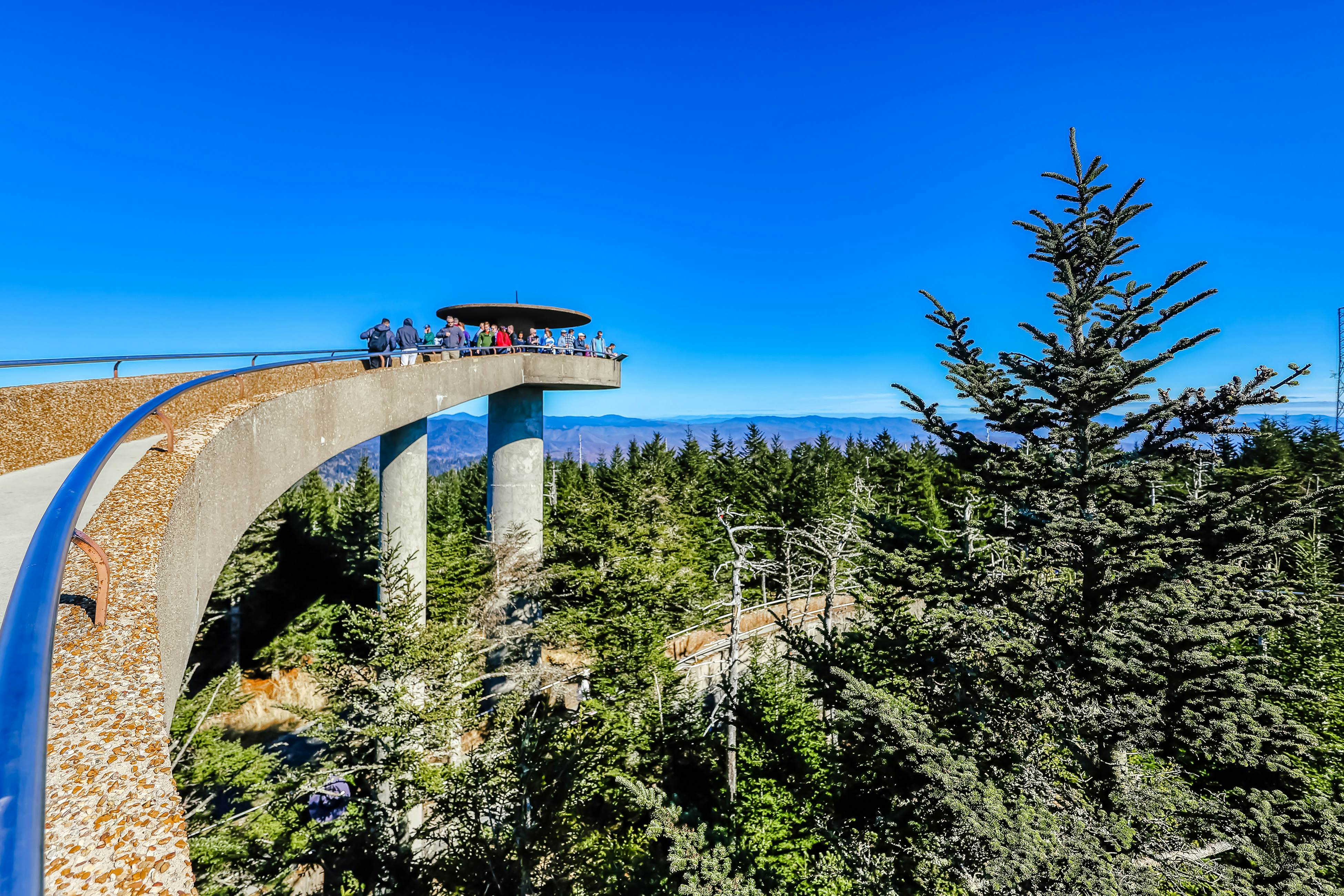 Two-story cabin w/ Free Attraction Tickets, hot tub, community pool, & views
