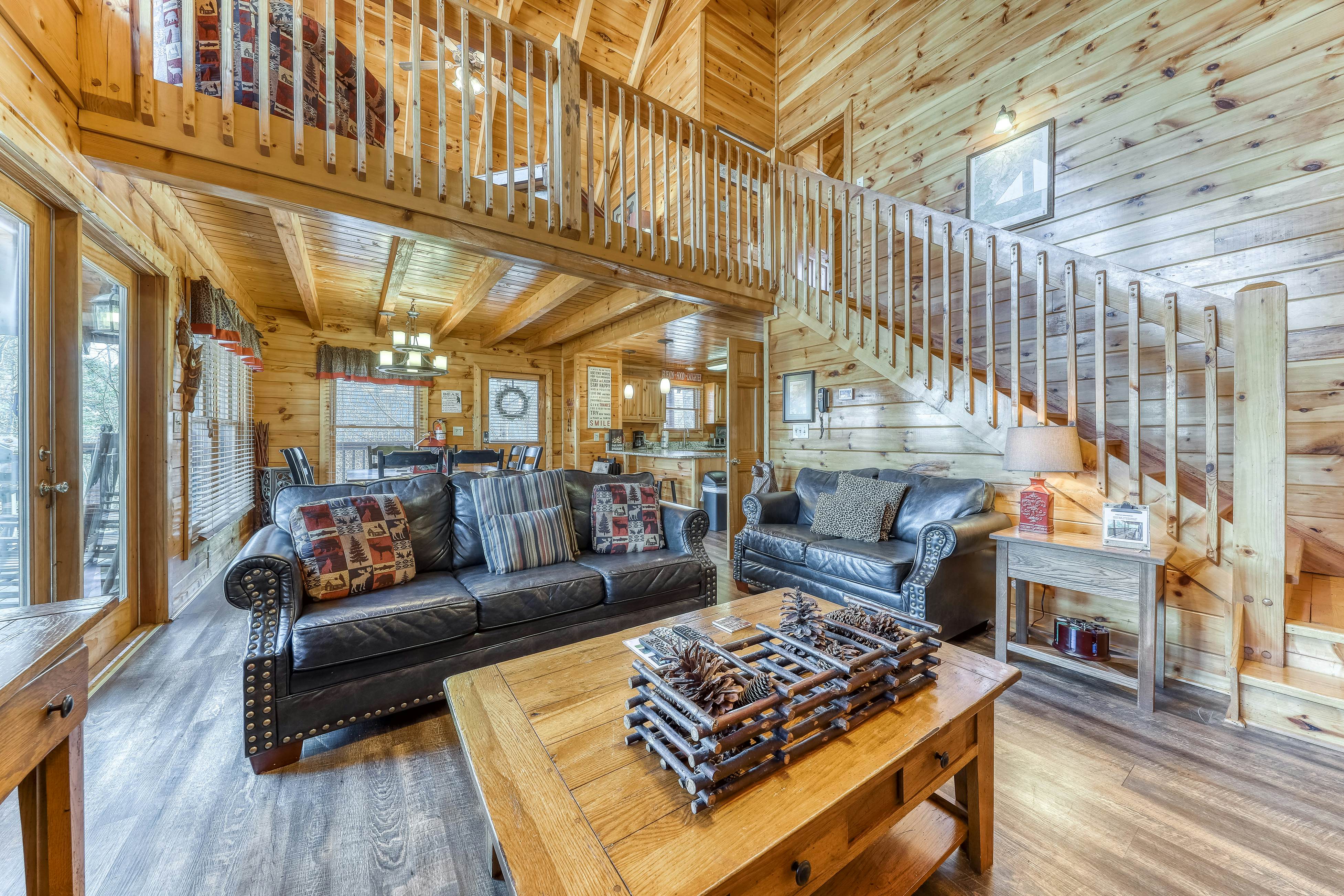 Rustic home w/ private hot tub, free WiFi, full kitchen, & shared pool access