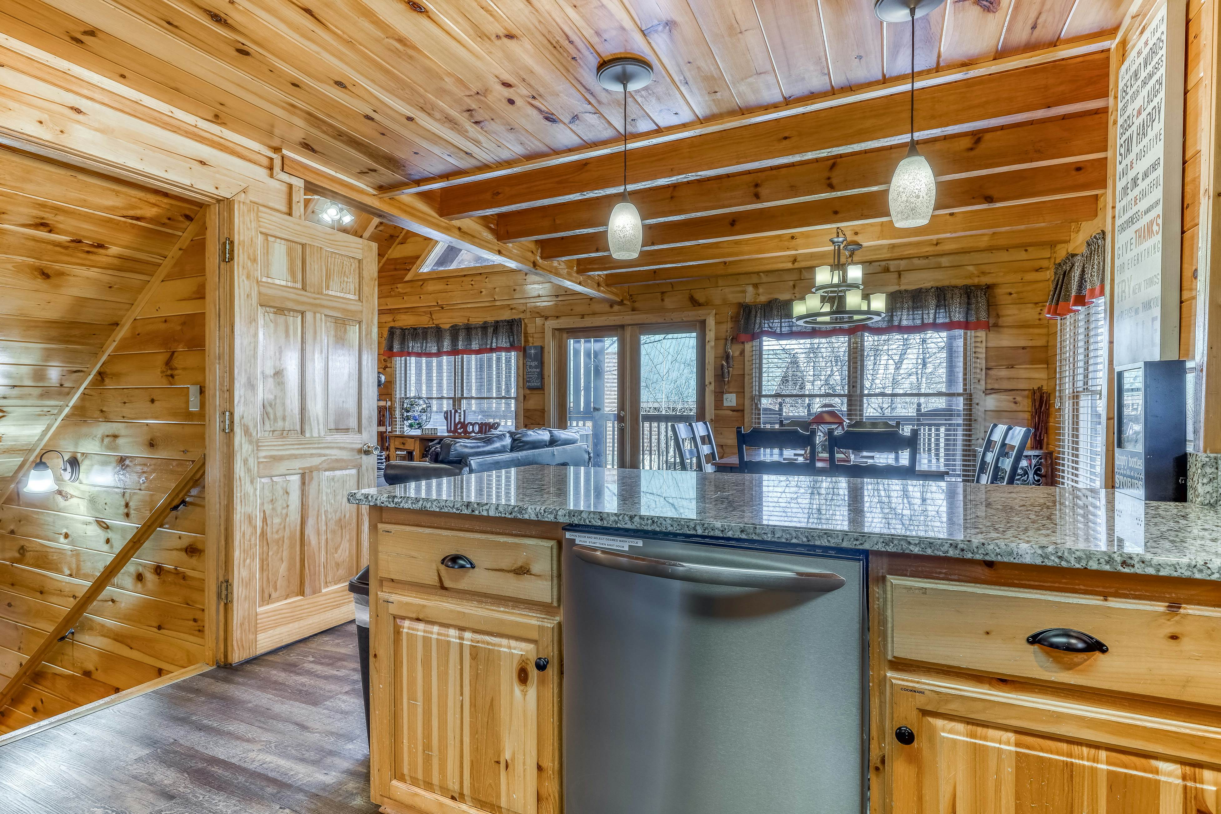 Rustic home w/ private hot tub, free WiFi, full kitchen, & shared pool access
